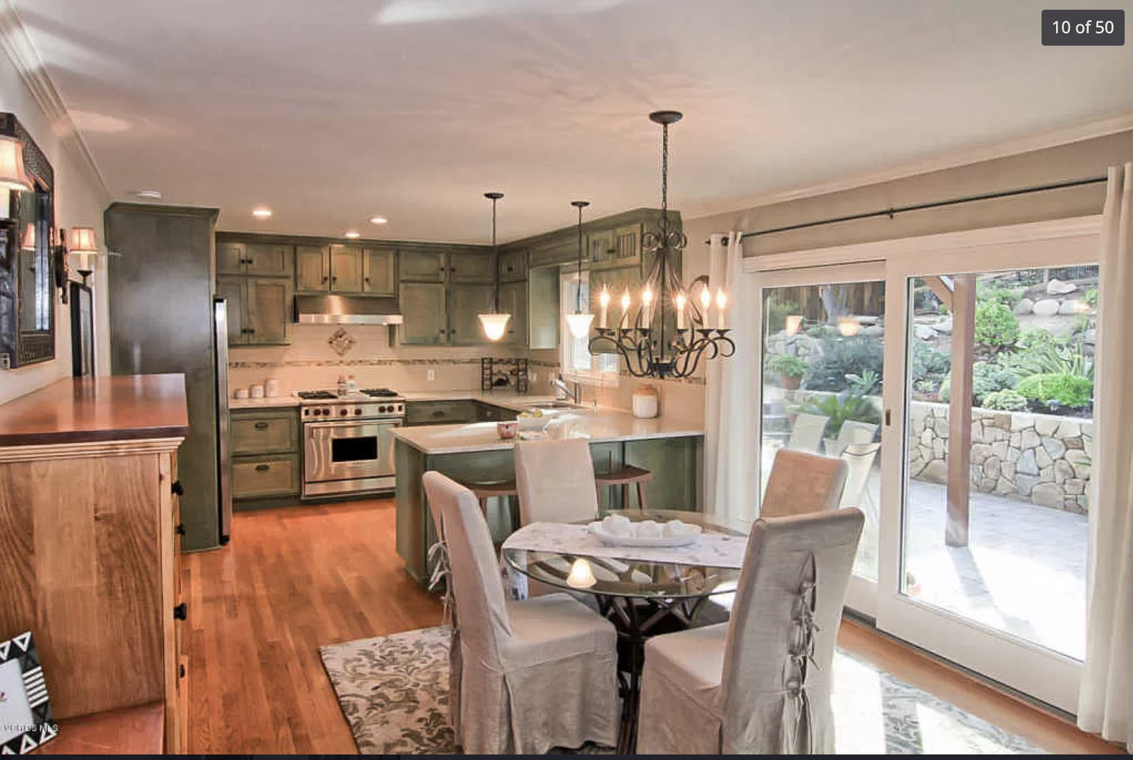 1101NMontgomeryZillowPhotos-10.png