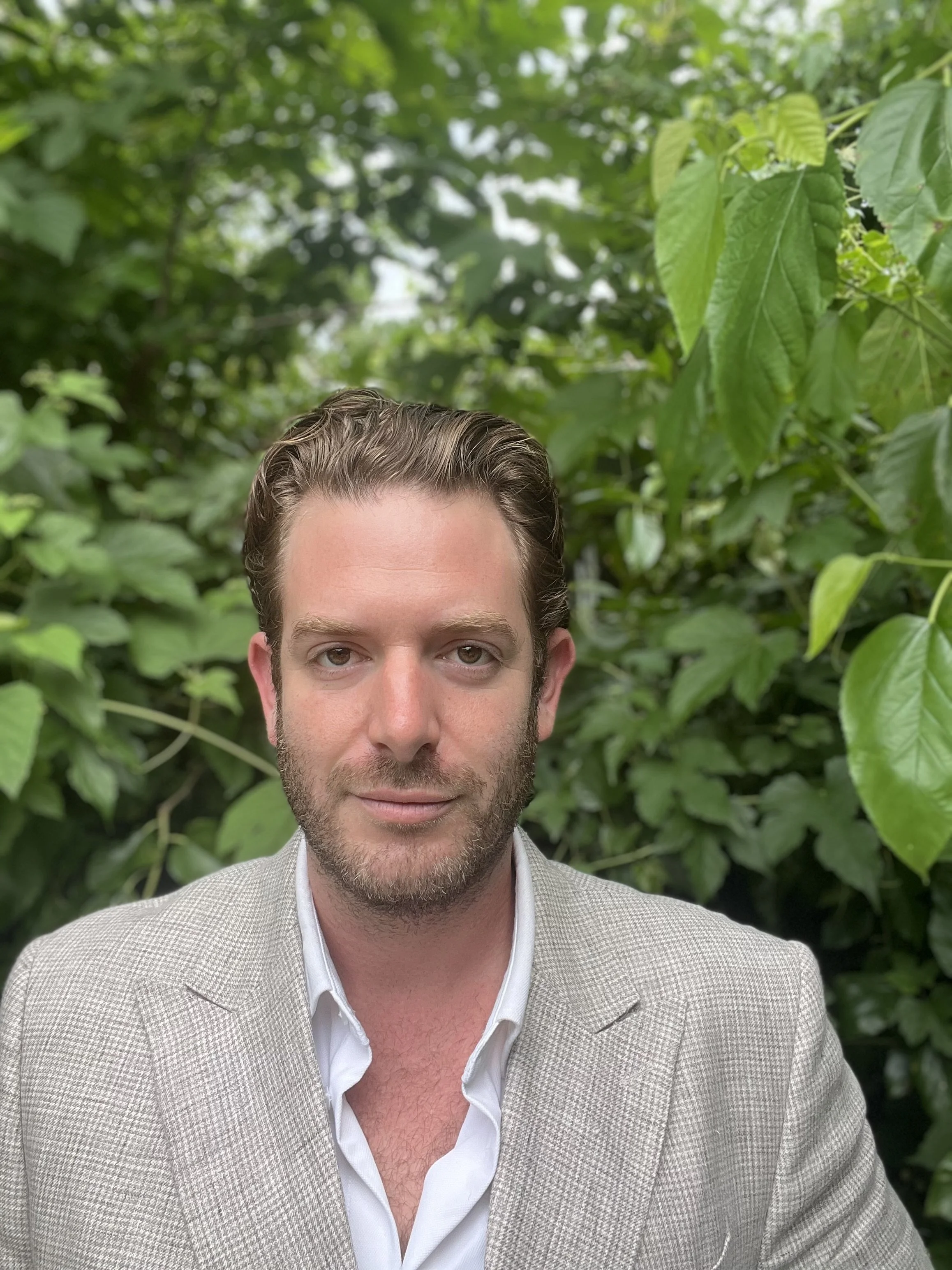 Michael Chodakiewitz - beverly hills acupuncture clinic MD partner