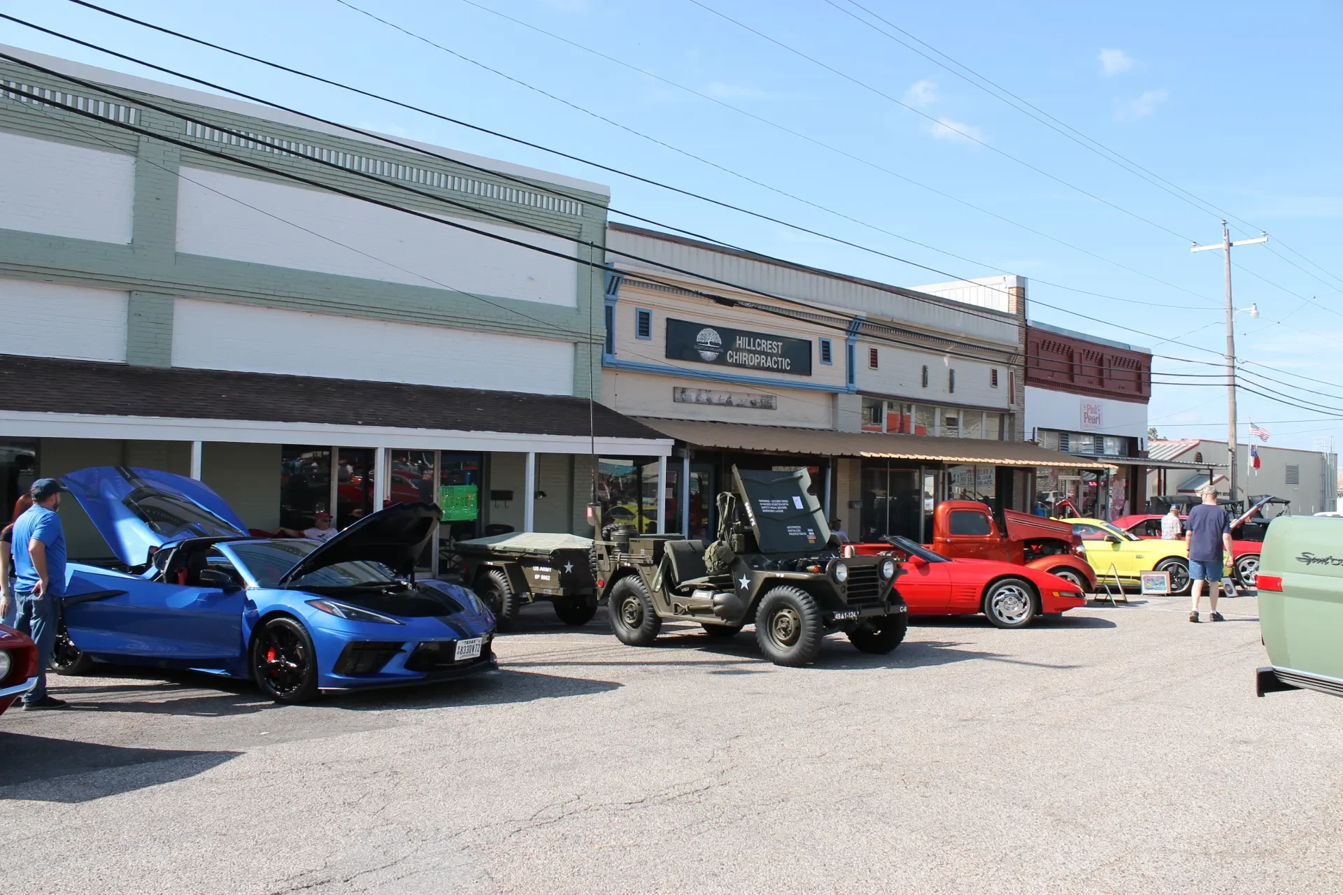 Cruzin Cruzers Car Show located on the Historic Coryell County Courthouse Square in Gatesville, Texas