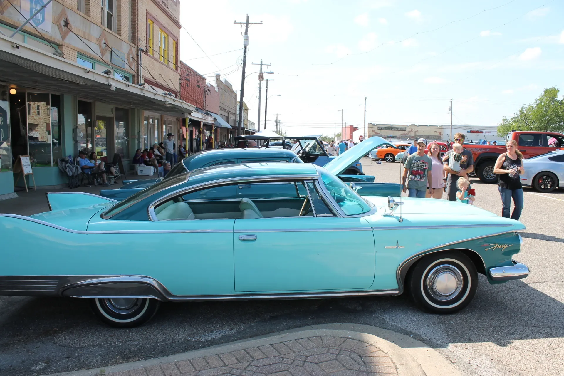Cruzin Cruzers Car Show located on the Historic Coryell County Courthouse Square in Gatesville, Texas