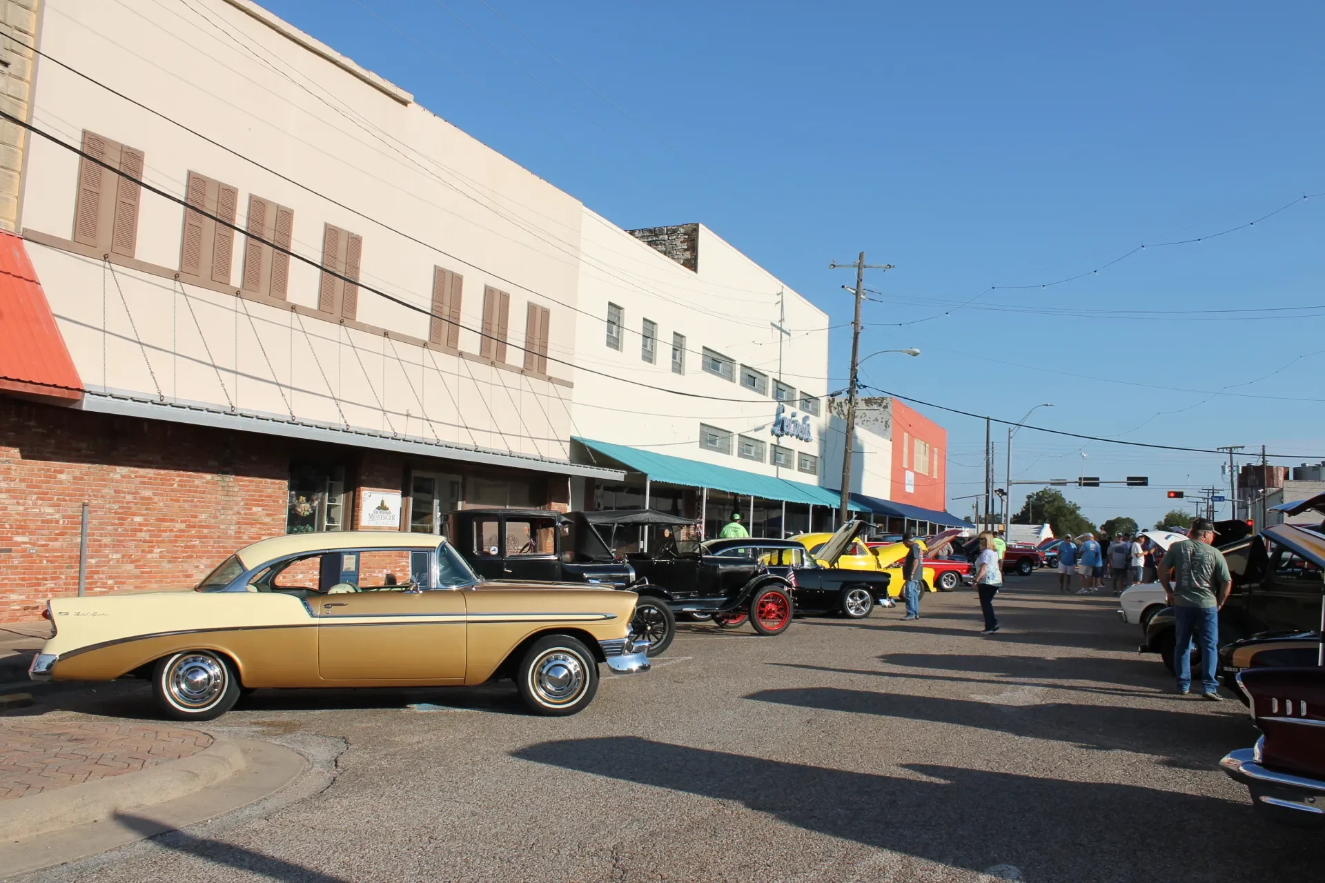 Cruzin Cruzers Car Show Gatesville, Texas