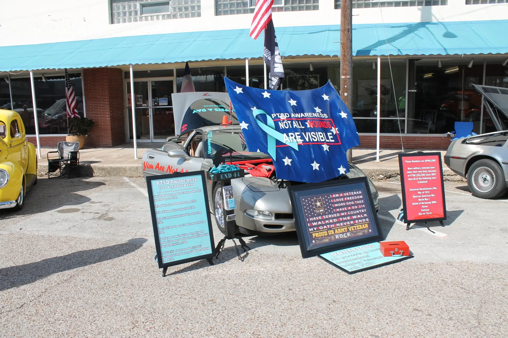Cruzin Cruzers Car Show located on the Historic Coryell County Courthouse Square in Gatesville, Texas