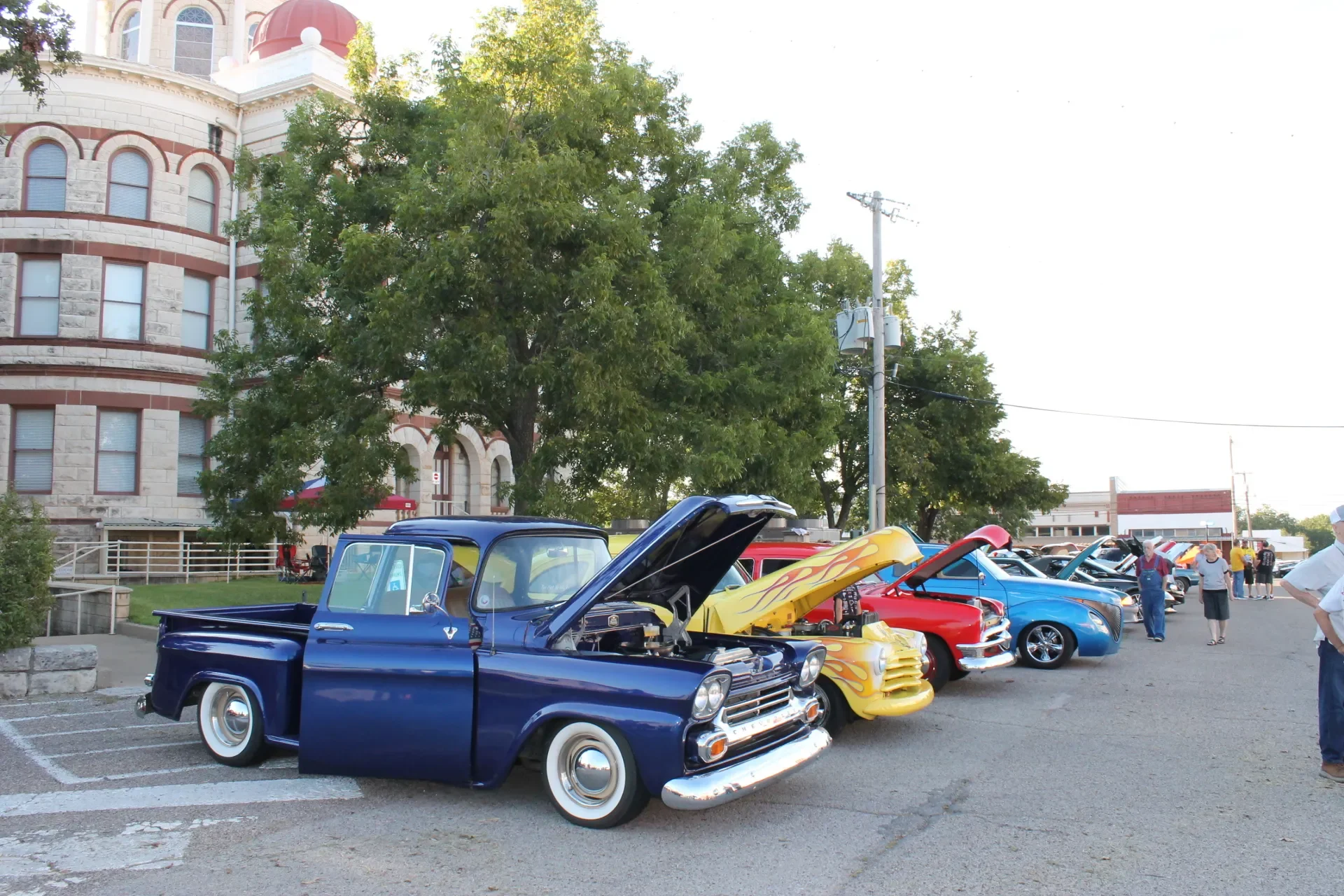 Cruzin Cruzers Car Show Gatesville, Texas