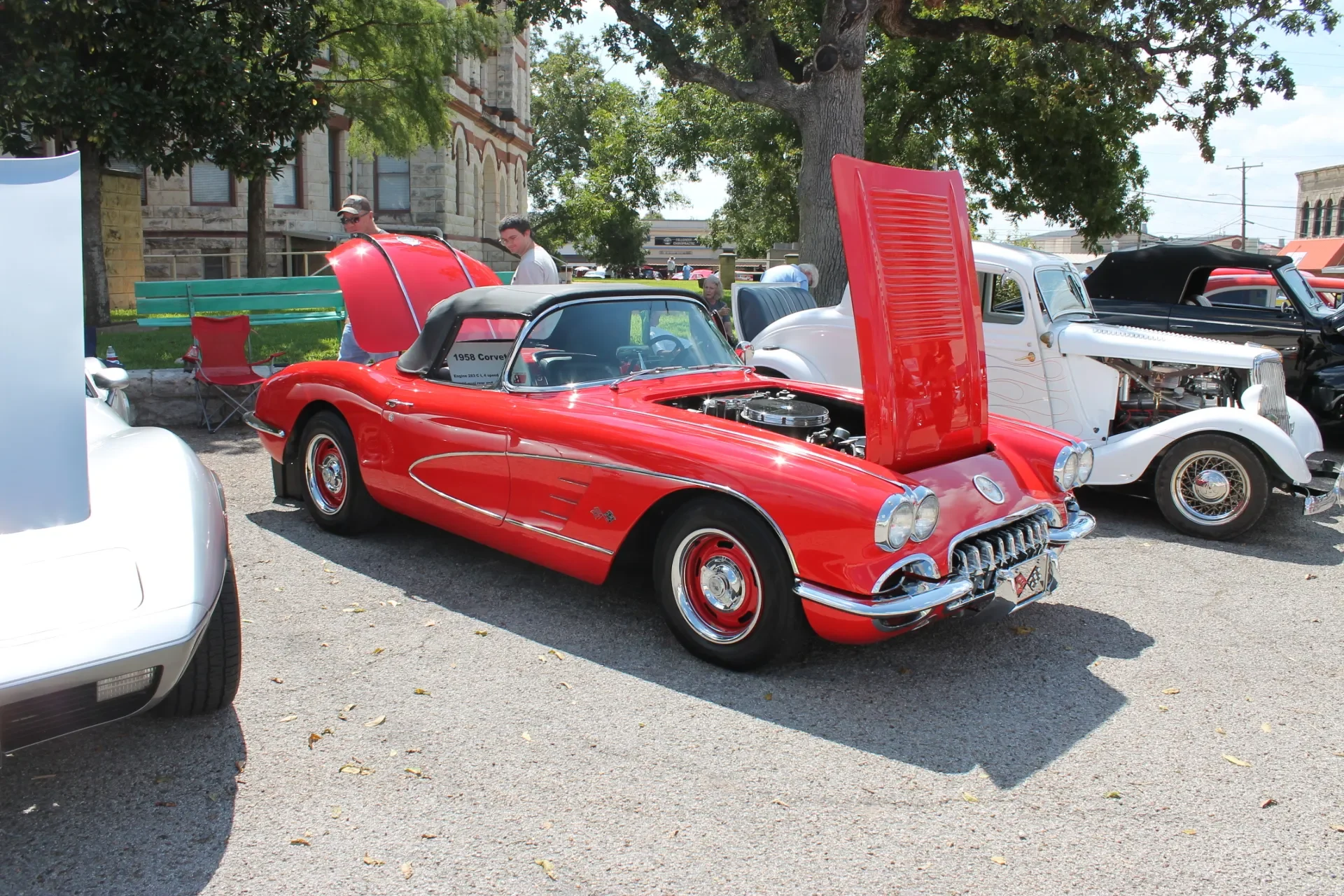 Cruzin Cruzers Car Show located on the Historic Coryell County Courthouse Square in Gatesville, Texas