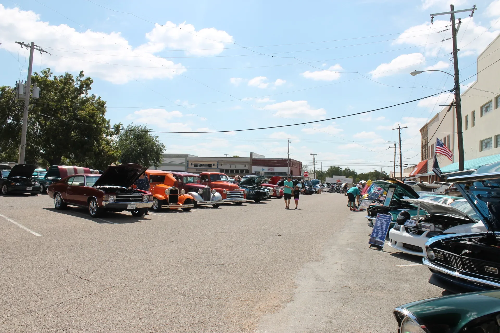 Cruzin Cruzers Car Show located on the Historic Coryell County Courthouse Square in Gatesville, Texas