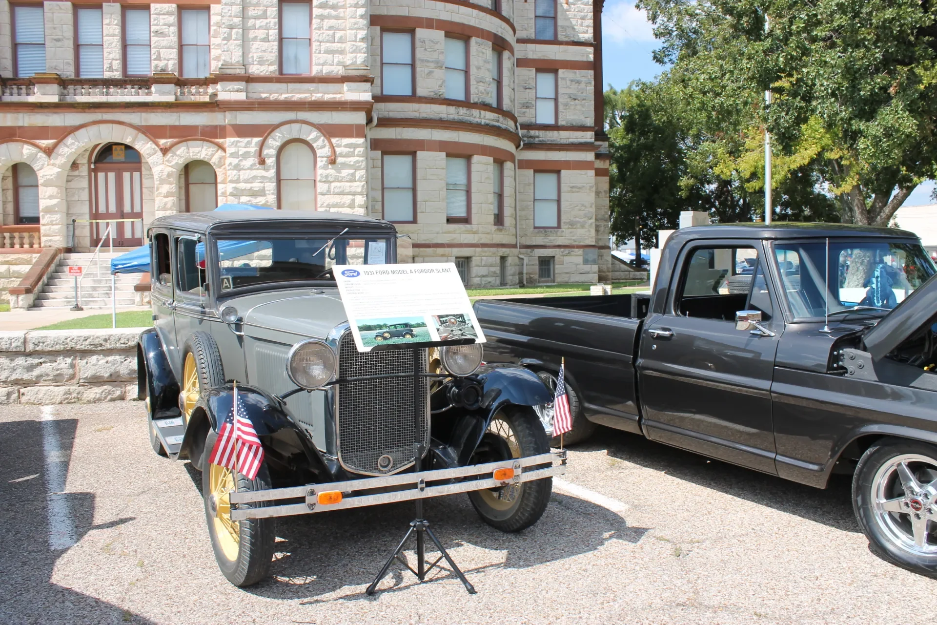 Cruzin Cruzers Car Show located on the Historic Coryell County Courthouse Square in Gatesville, Texas