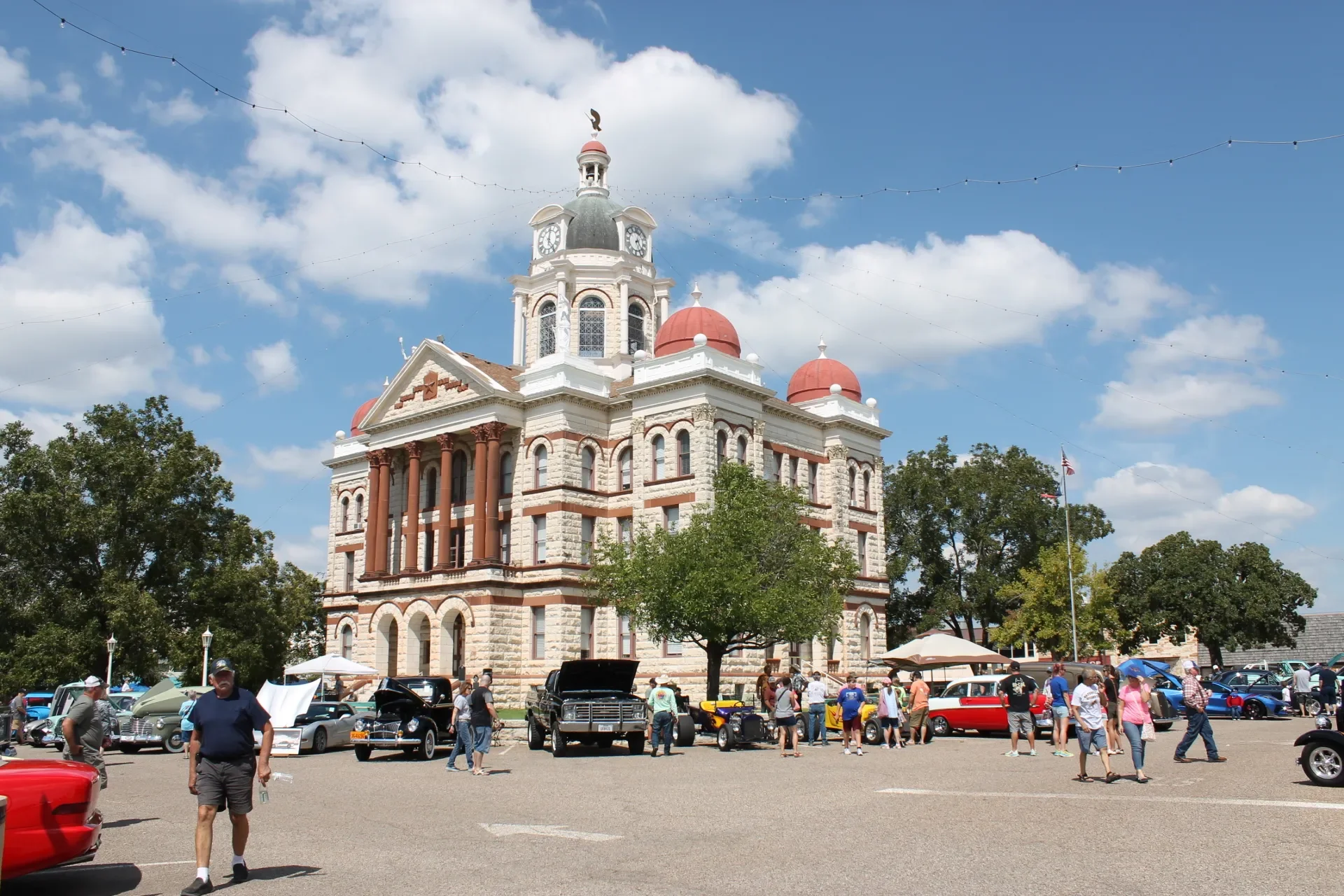 Cruzin Cruzers Car Show located on the Historic Coryell County Courthouse Square in Gatesville, Texas