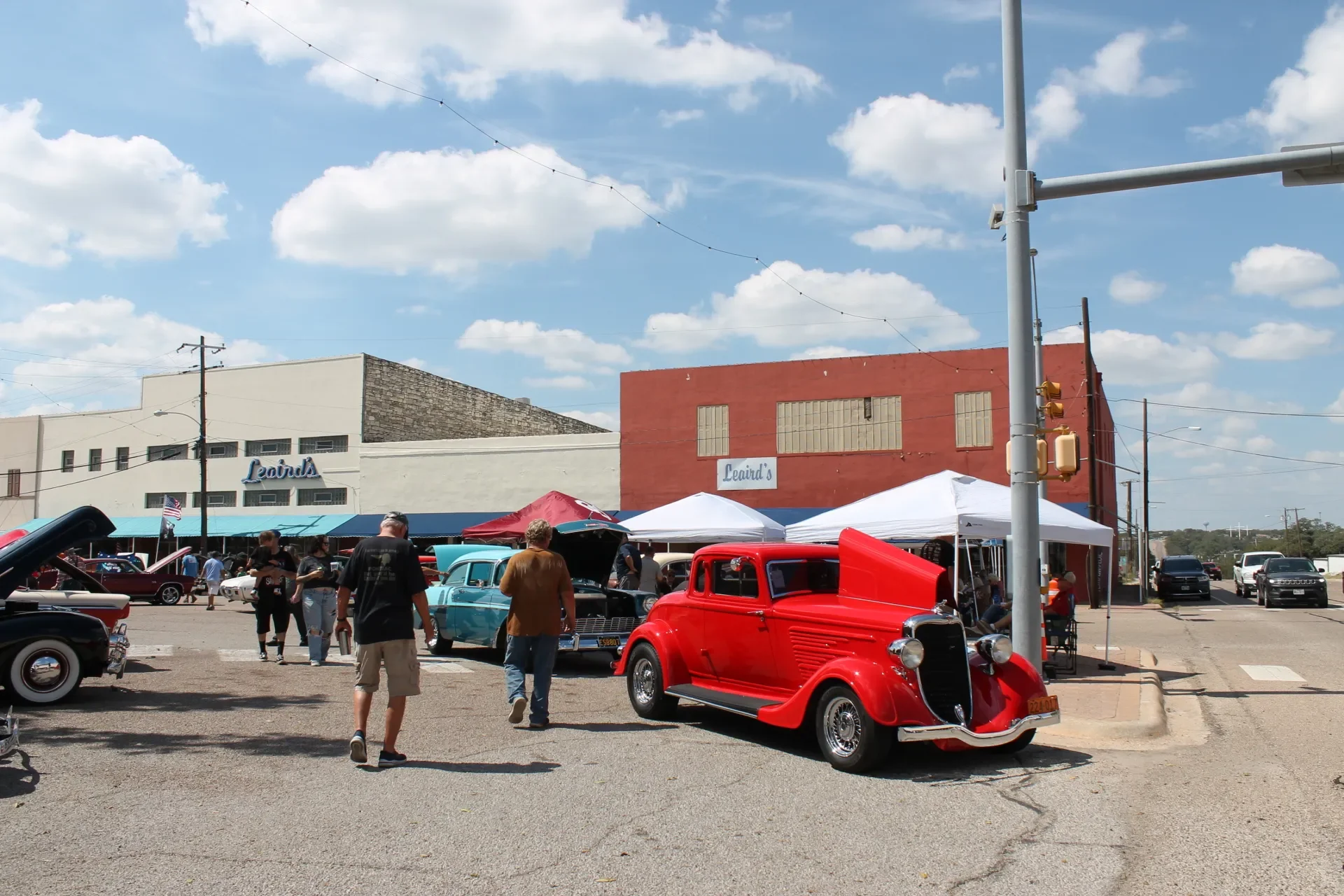Cruzin Cruzers Car Show located on the Historic Coryell County Courthouse Square in Gatesville, Texas