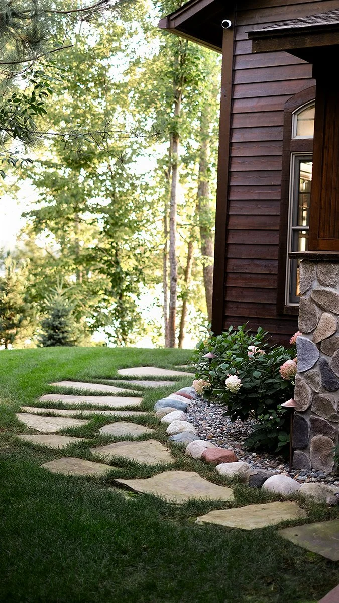 Quintesenntial Lakeside Cabin