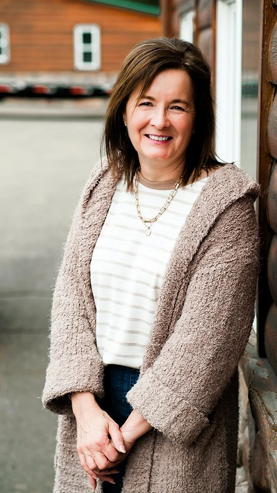 LaRae | Office Manager