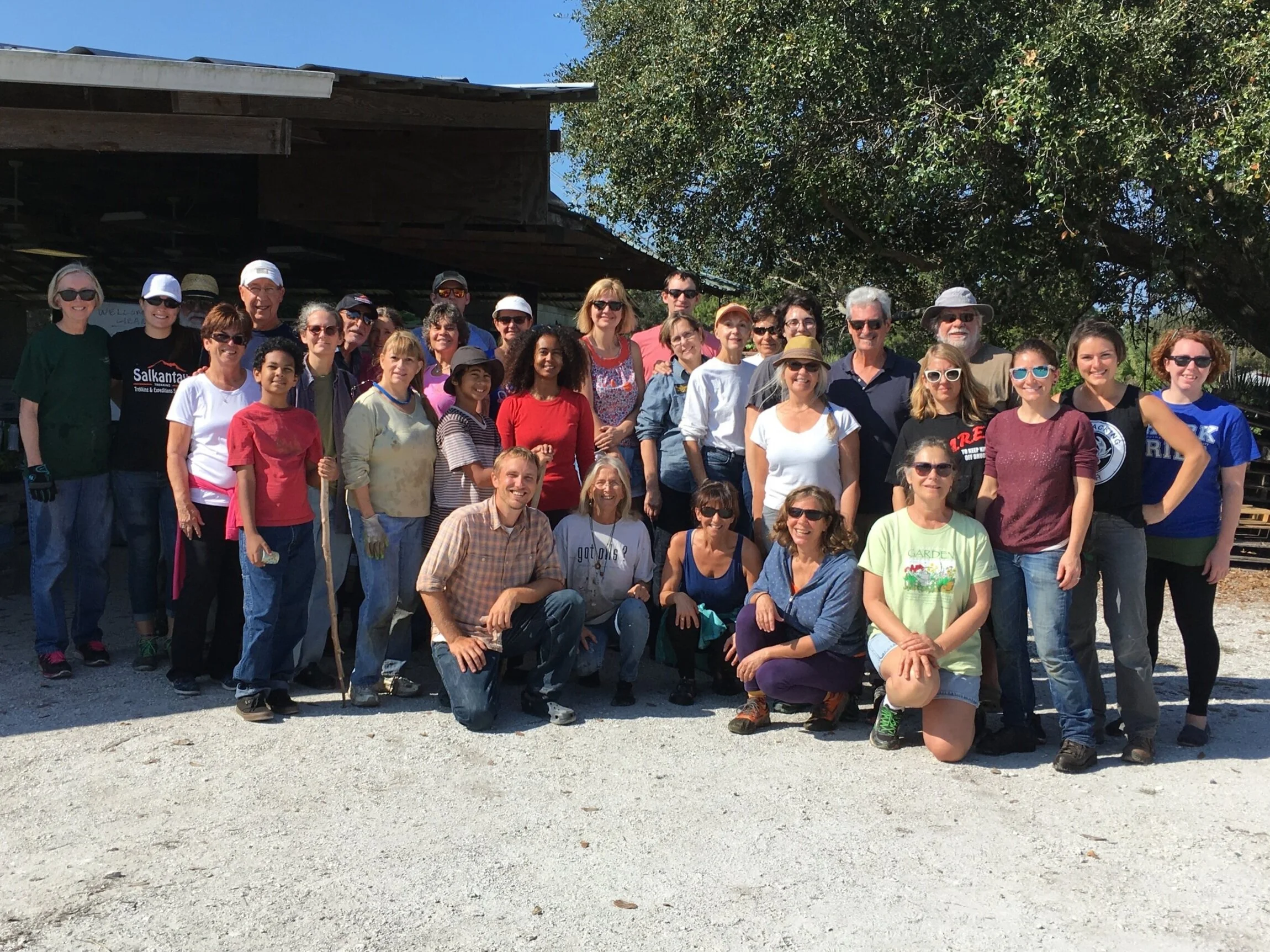happy-gleaners-after-volunteering-%5B72x72%5D-web.jpg