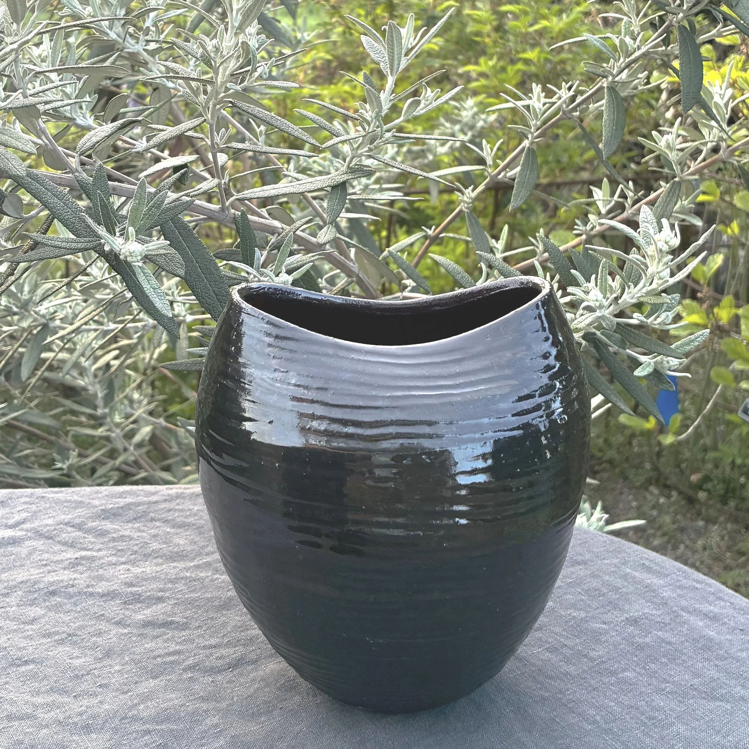 Glitter Glaze Ribbed Vase