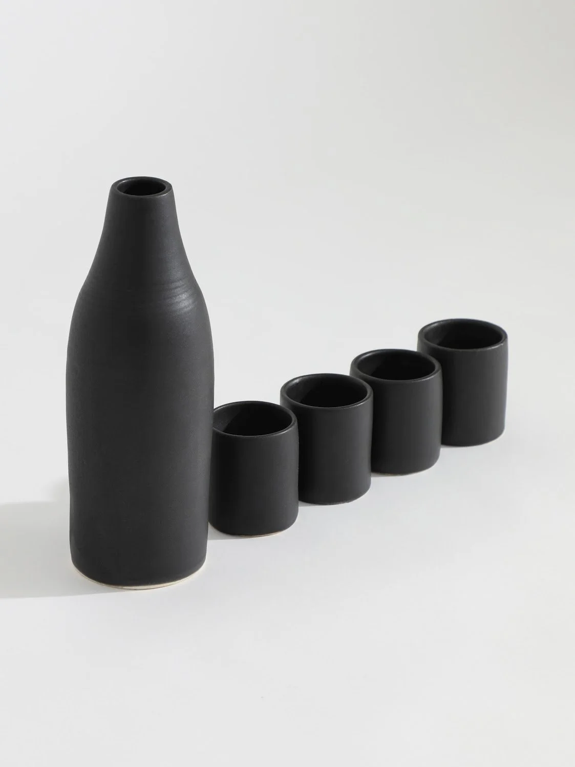 Black Satin Matte Sake Bottle with Four Cups