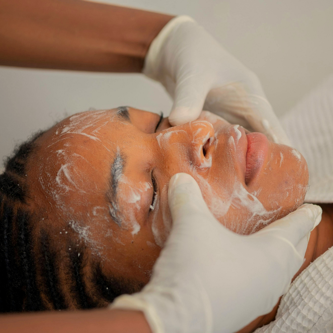 Medical aesthetics and primary care Services Bobcaygeon, Kawartha Lakes. Wellness treatments with natural looking results. Facials and personalized medical-grade skin care programs. Customized facials, medical-grade skin care Vivier .