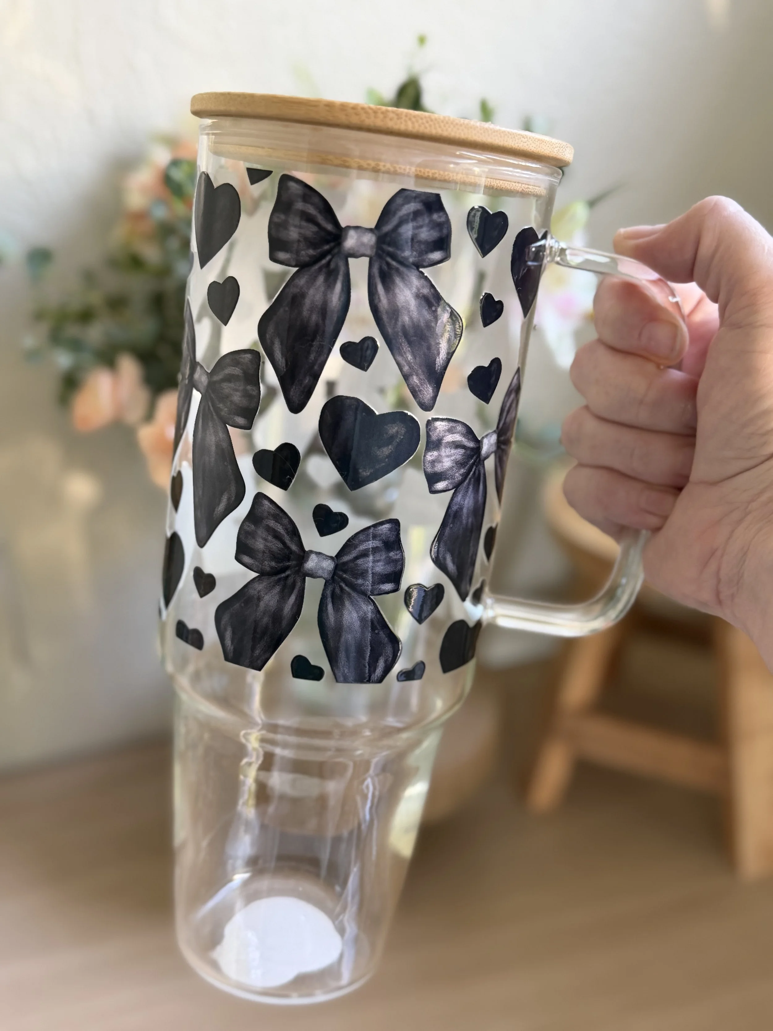 Black Bows 40oz tumbler with handle.jpeg