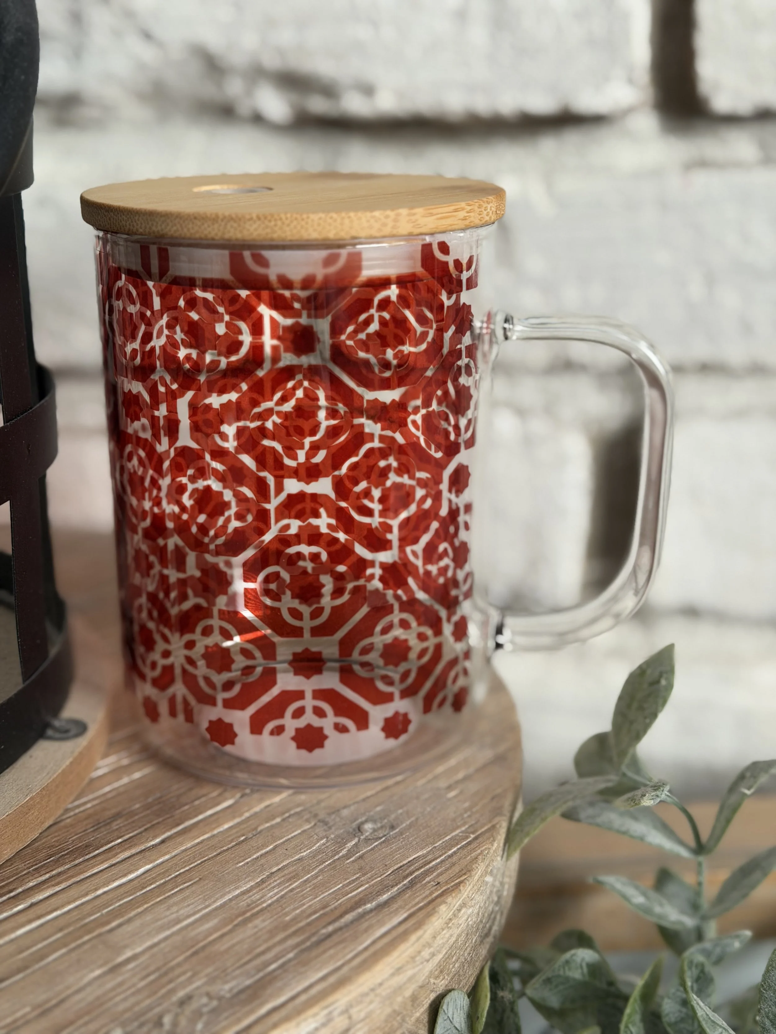 Scarlet Geo Glass Mug 17oz with handle
