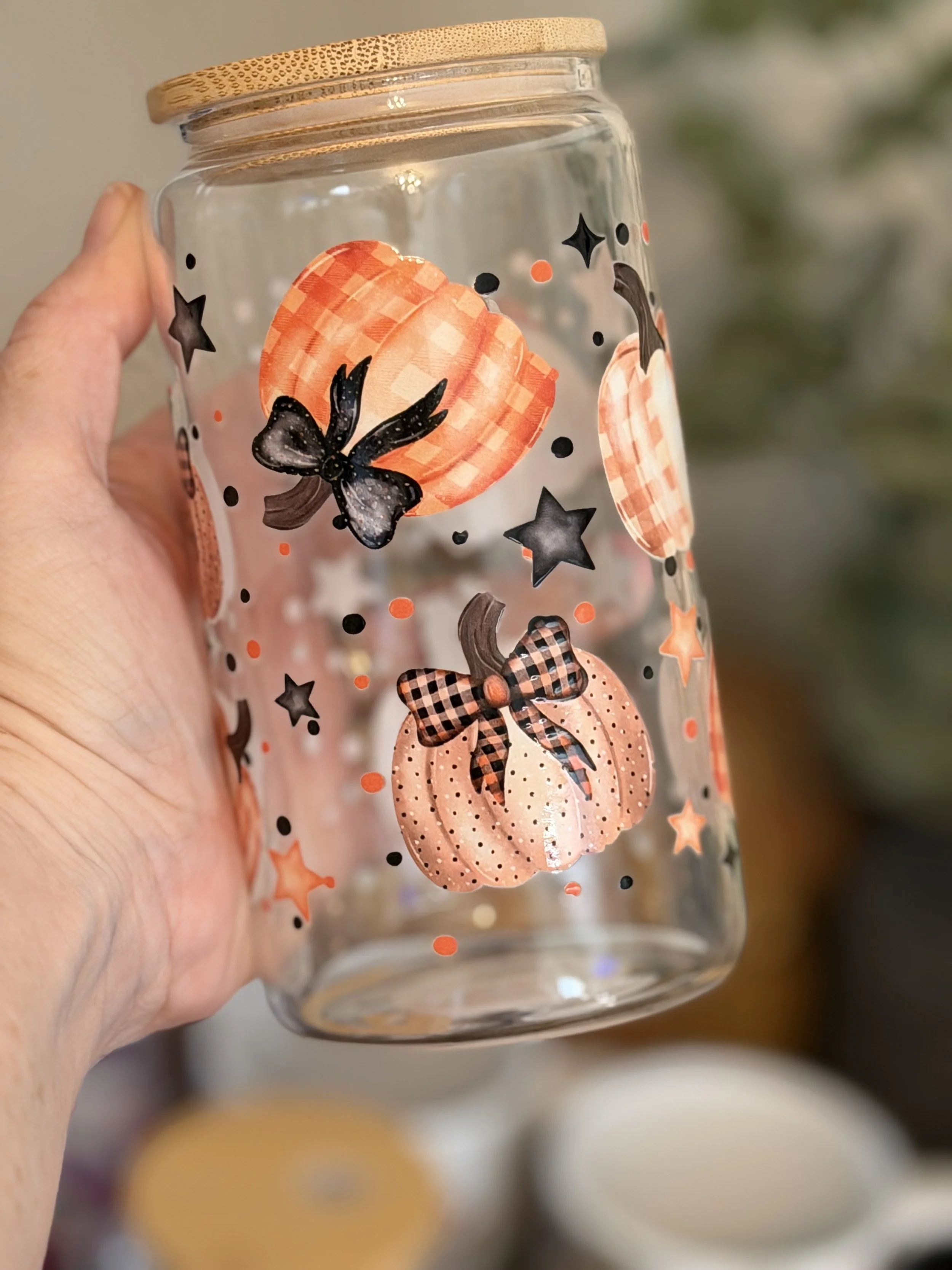 Plaid Pumpkins 16oz glass.jpeg