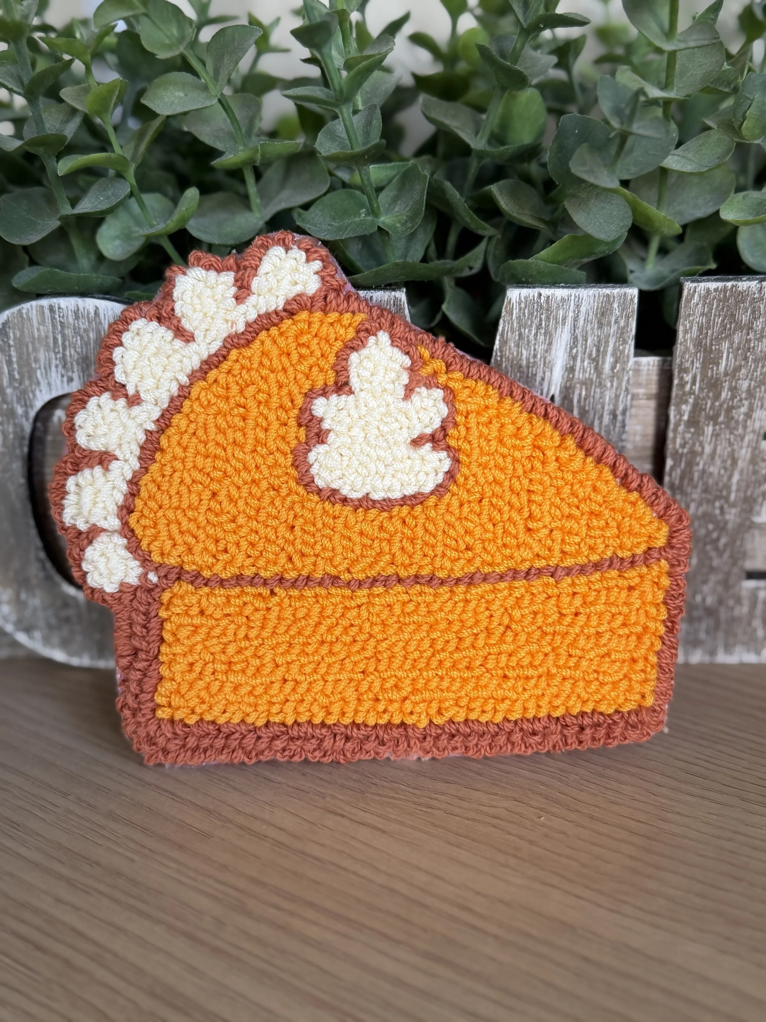 Pumpkin Pie Mug Rug.jpeg