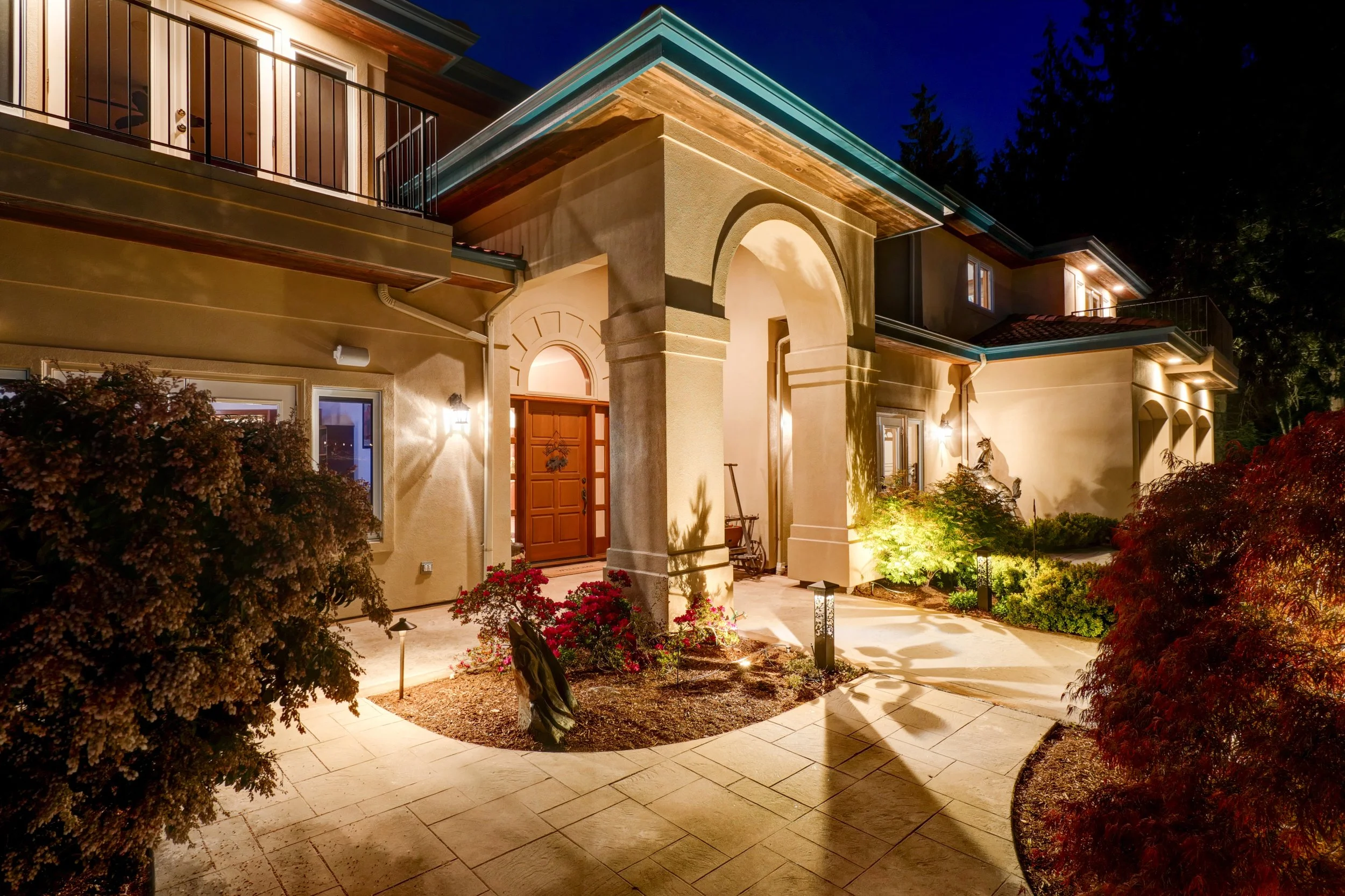 Cascade View Equestrian Estate - Twilight (14).jpg