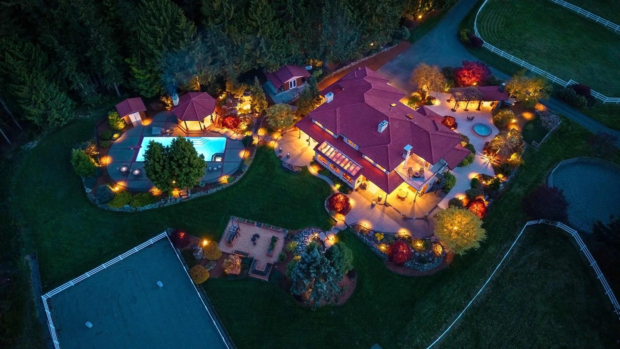 Cascade View Equestrian Estate - Twilight (2).jpg