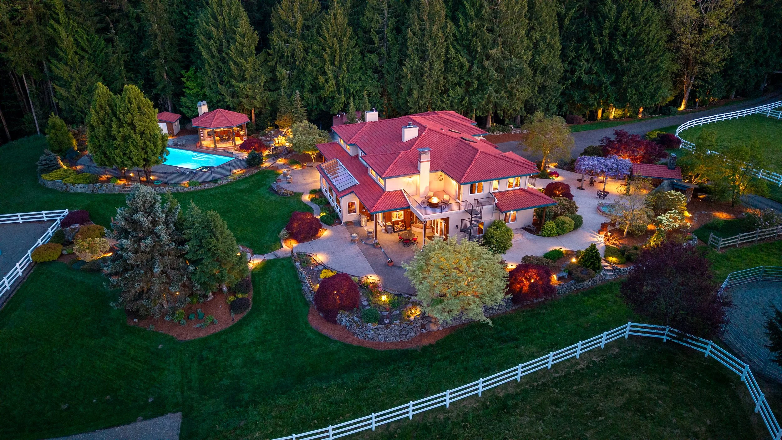 Cascade View Equestrian Estate - Twilight (20).jpg