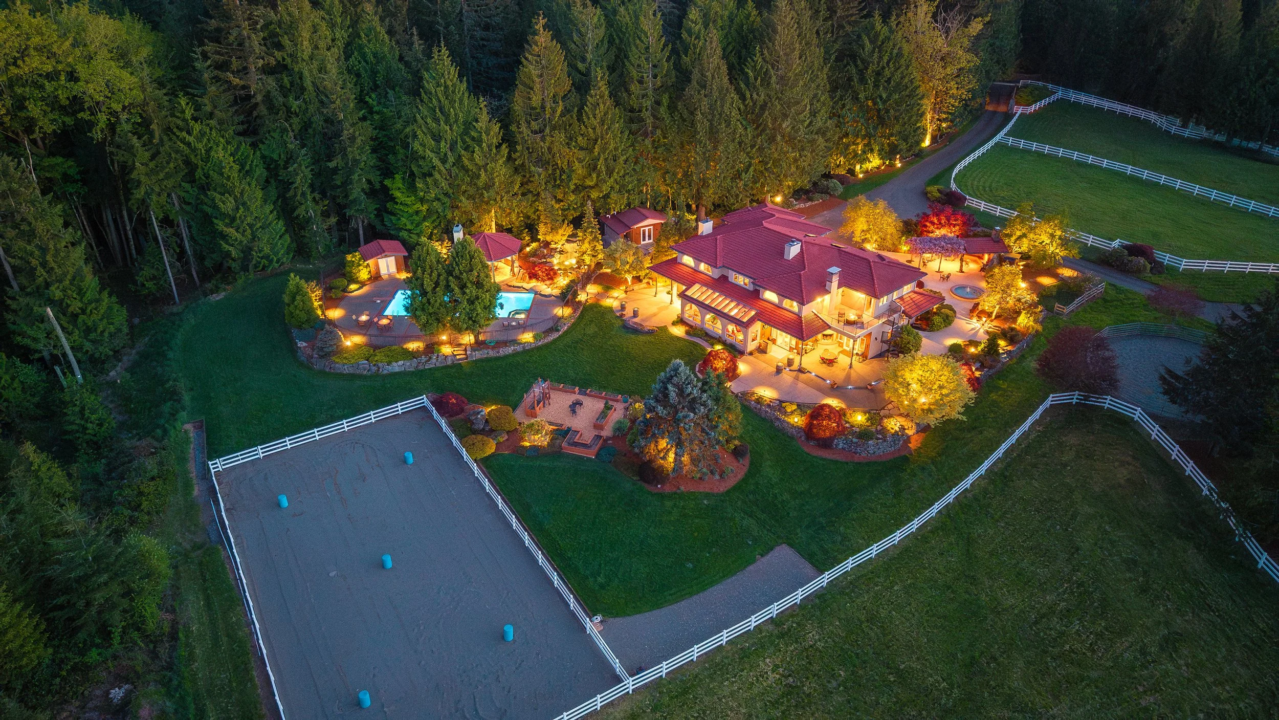 Cascade View Equestrian Estate - Twilight (22).jpg