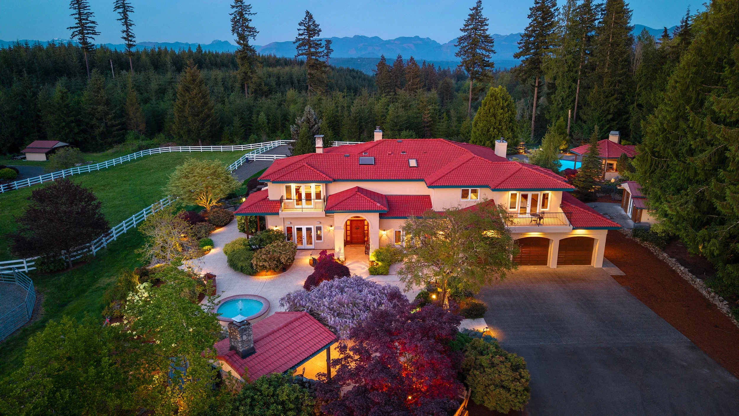 Cascade View Equestrian Estate - Twilight (5).jpg