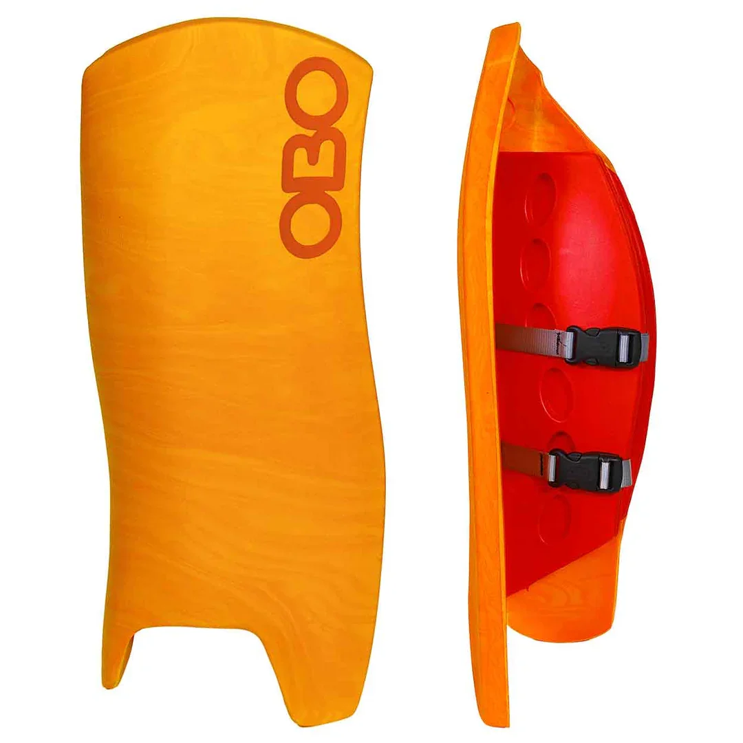 CR441-obo-ogo-field-hockey-goalie-legguards-side.webp