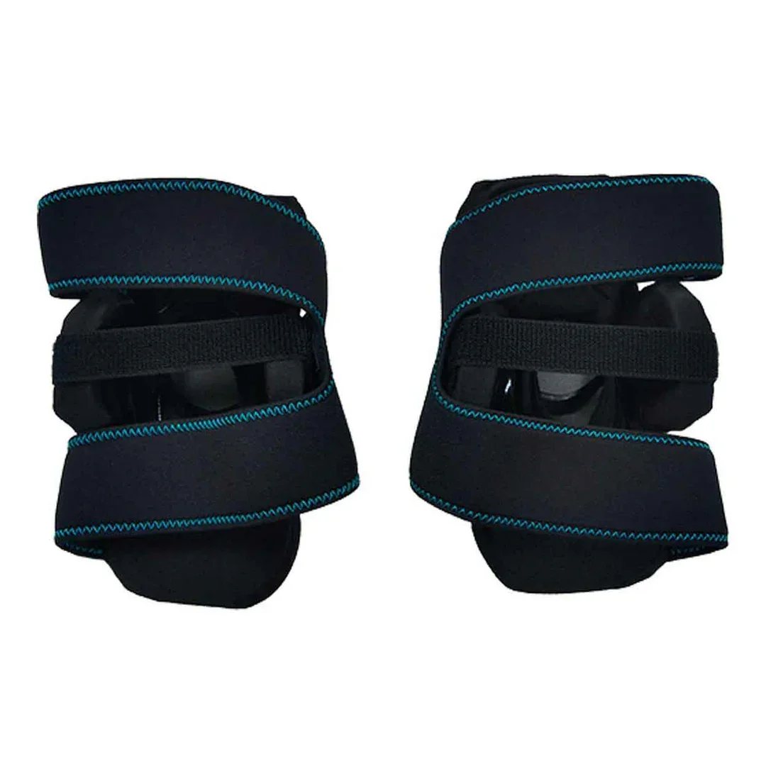 OOPKNEE-bees-knees-protectors-backs-lg.webp