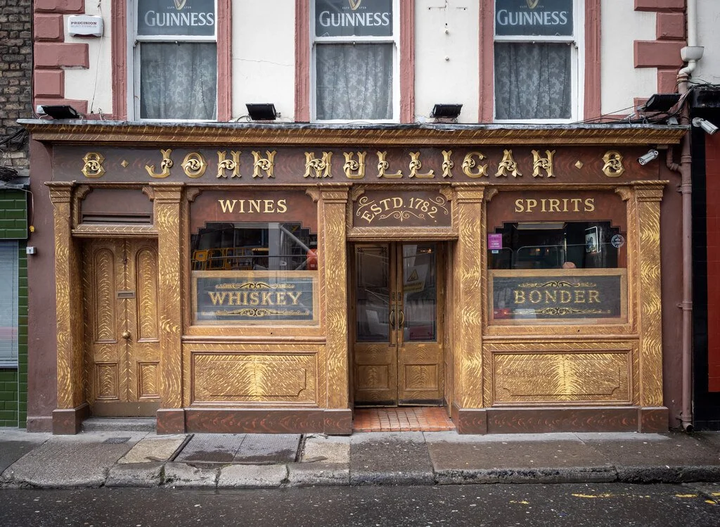 mulligan's pub, poolbeg street, dublin