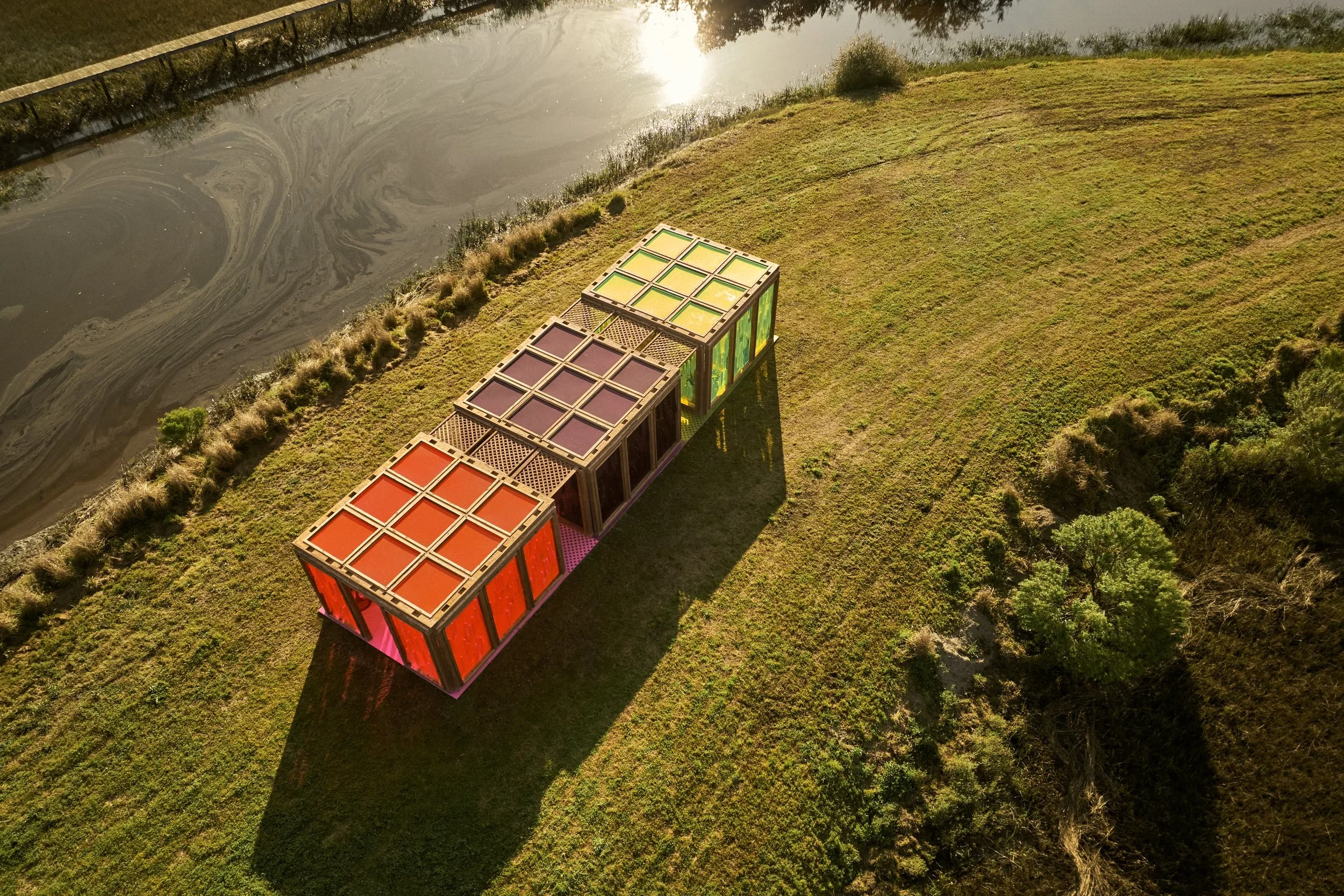 WIRIS (OUTDOOR INSTALL)