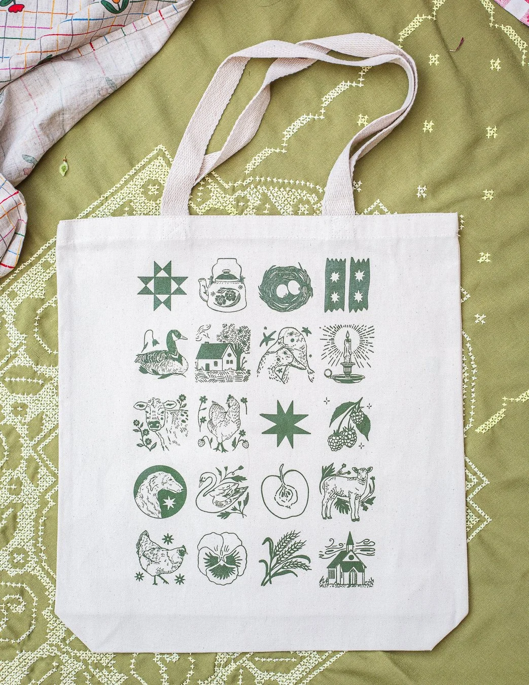 Patches farmers market canvas tote