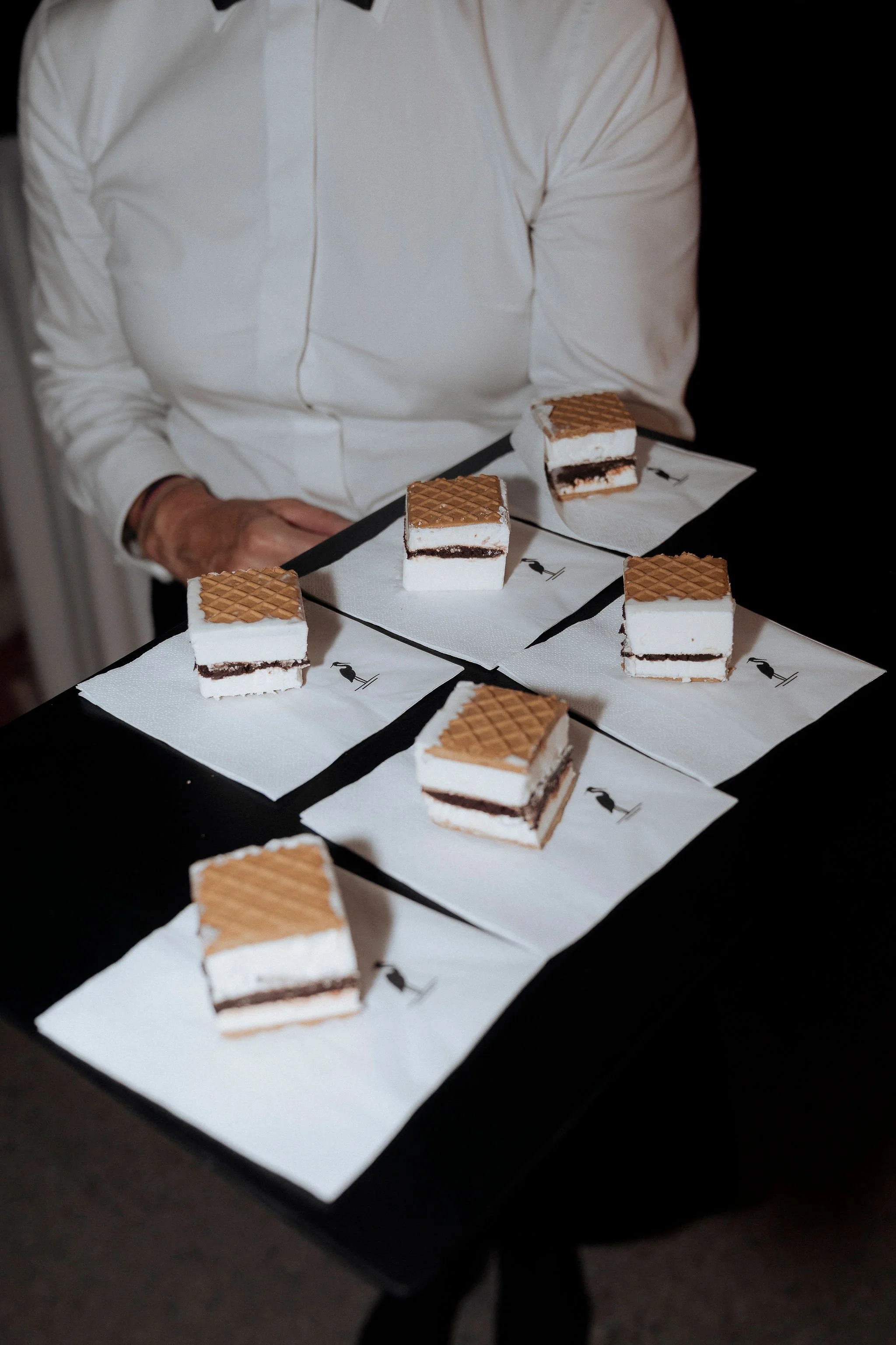 Late night Pannaghiaccio frozen dessert station for guests at a Villa Selvatico wedding.