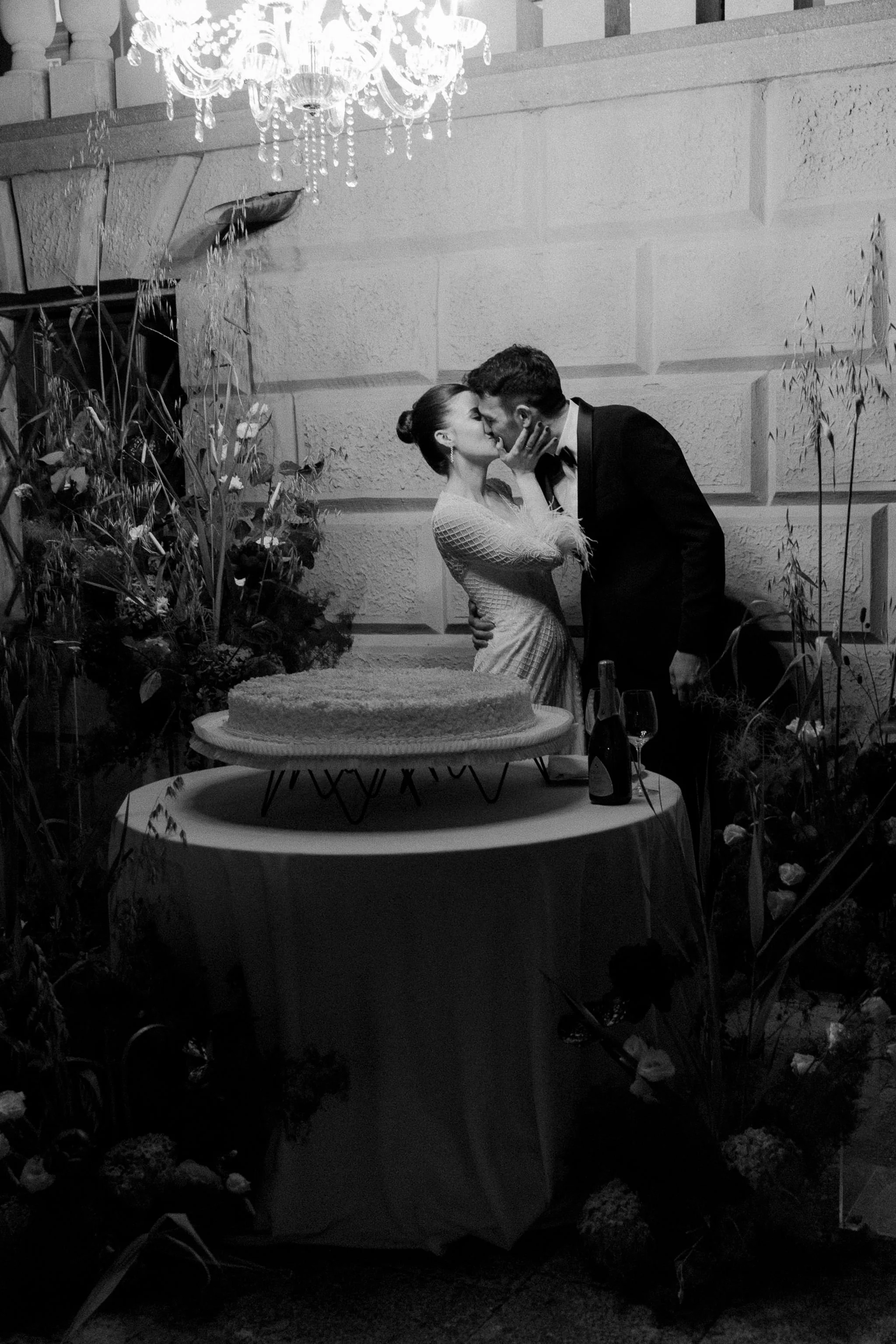 Live preparation of a traditional Italian Tiramisu wedding cake for an international destination wedding.