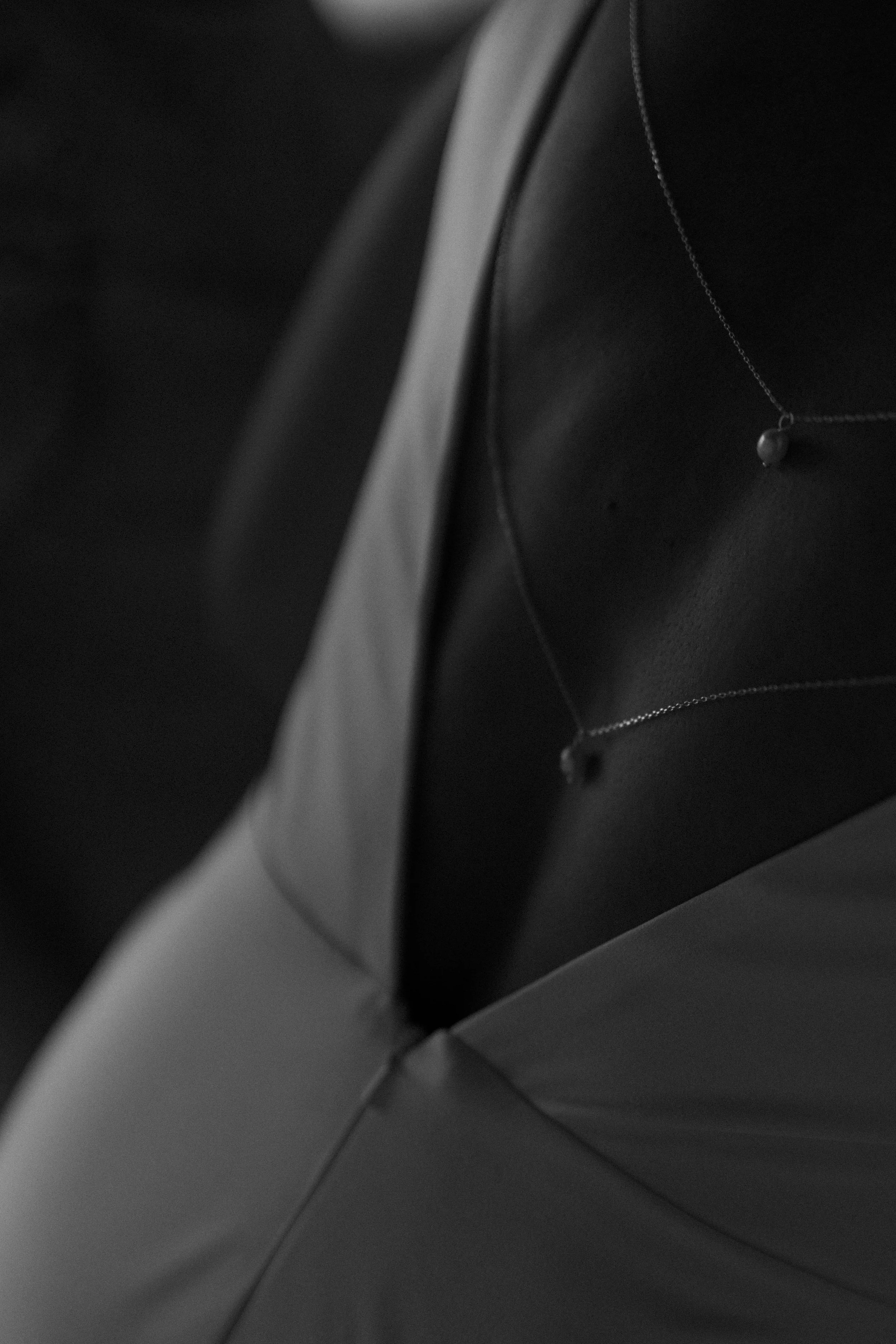 Bride details wedding in Verona