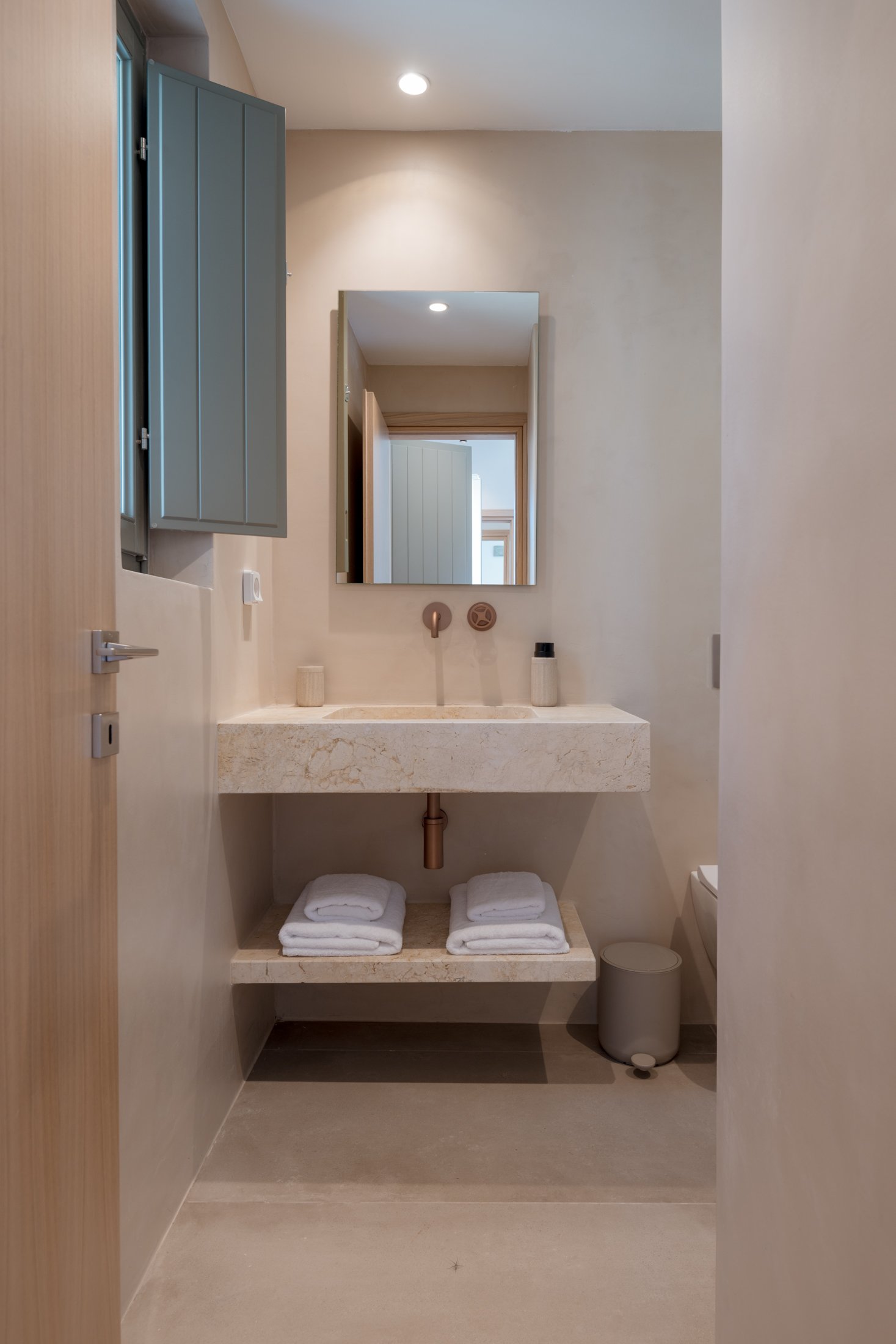 Ampelas Home 40.jpg