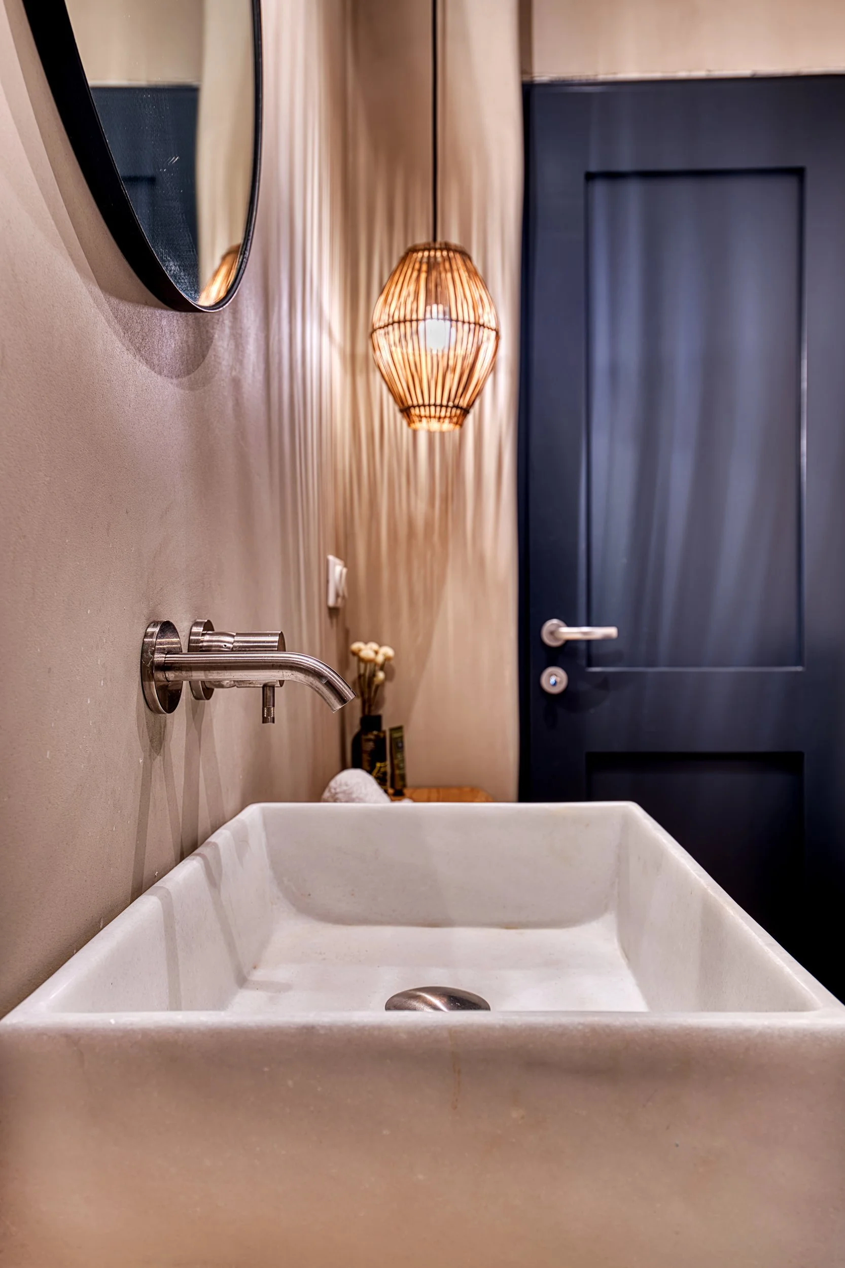 27-guest-wc-kostos-paros-01.jpg