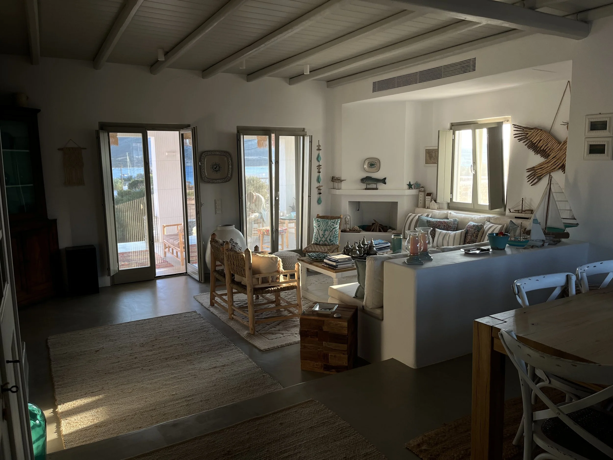 open-plan-living-sea-view-antiparos-01-copy.jpeg