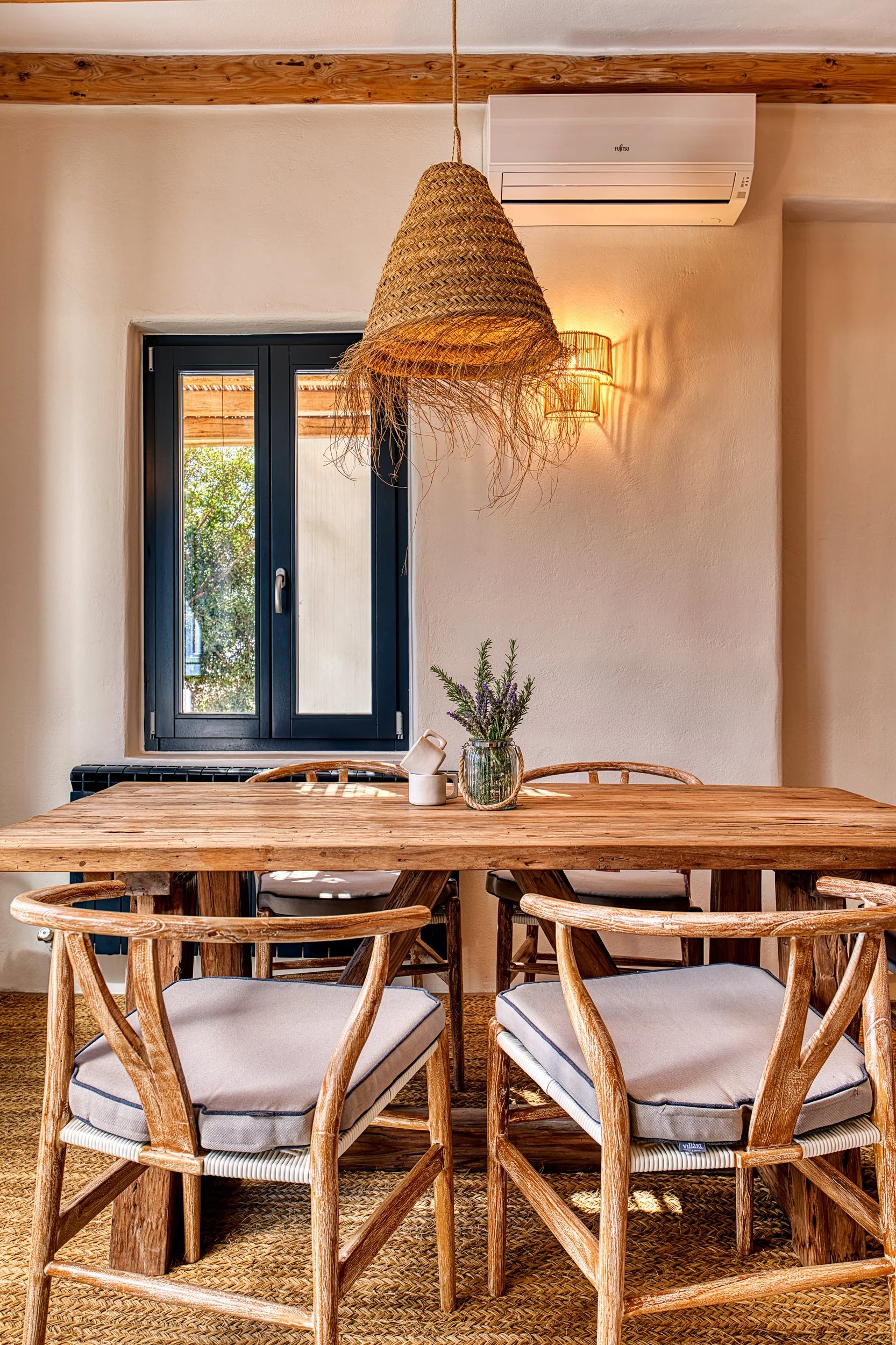 33-guest-house-dining-kostos-paros-03.jpg