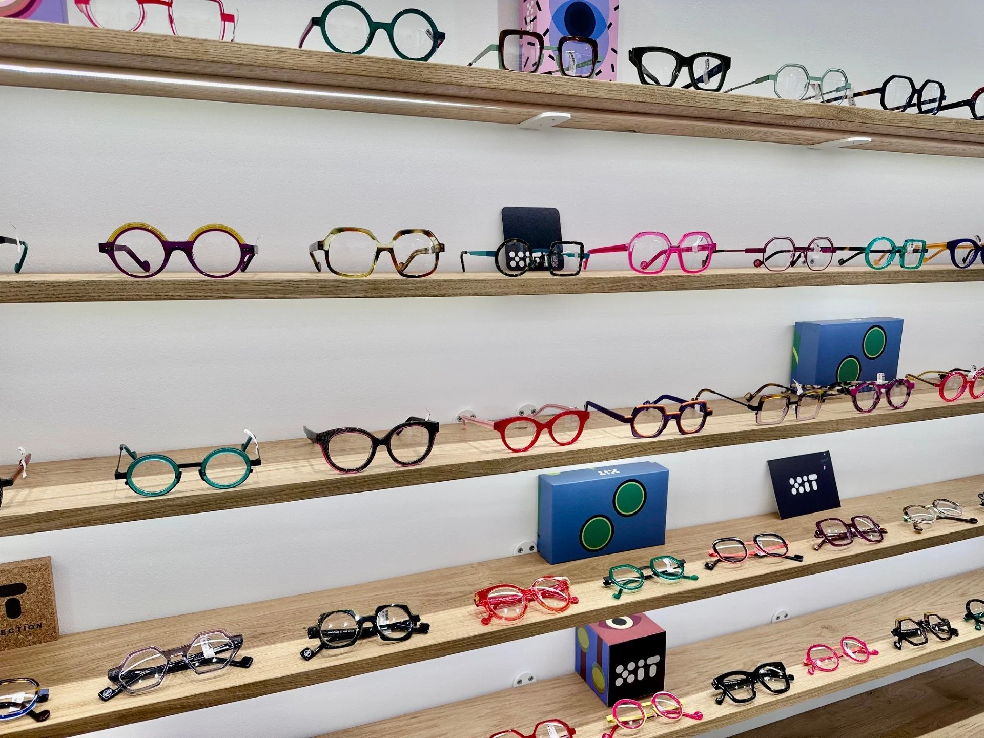 lien vers les collections de lunettes l oeil de l opticien à Bordeaux