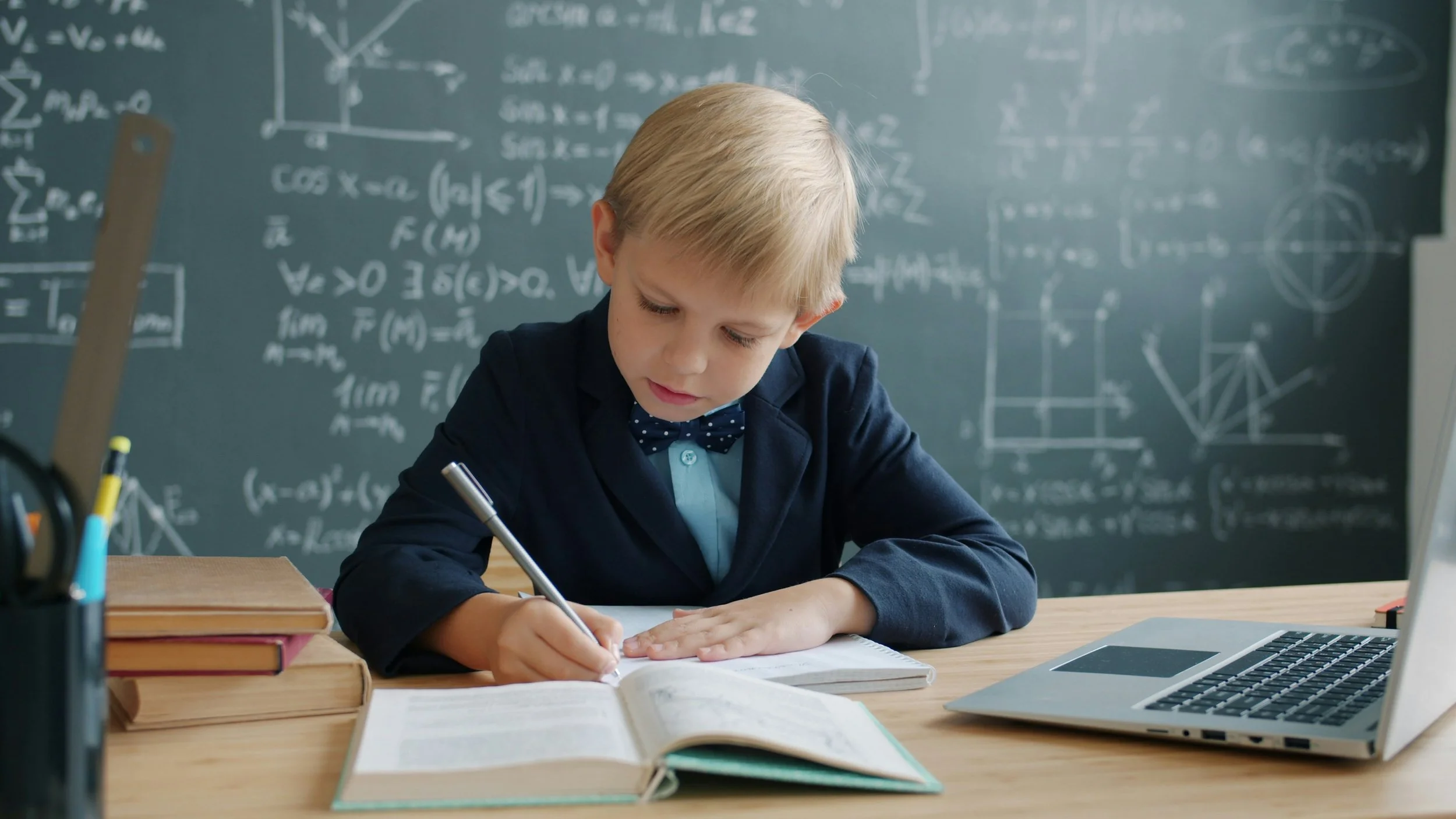 How to Help an ADHD Child with Homework?