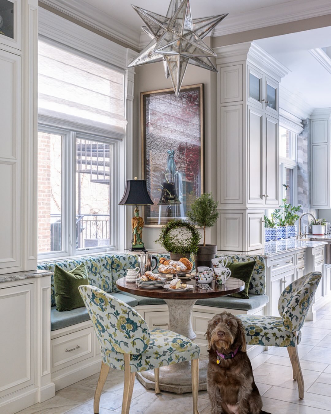 This breakfast nook doesn&rsquo;t hold back. Every tone, every texture, every detail adds something, and together it creates a space that feels full of life without feeling overwhelming.

Capturing it was all about letting the colors speak in every f