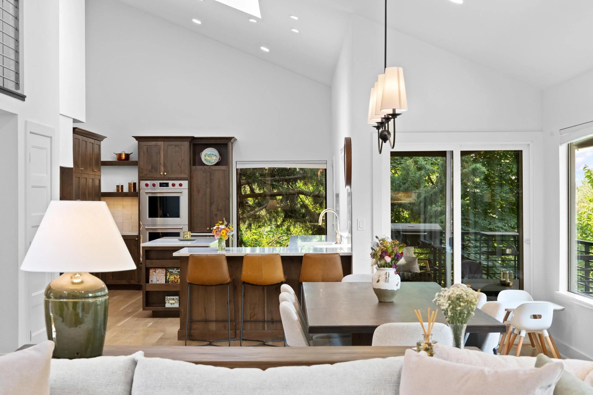 490 Balmoral012.jpg