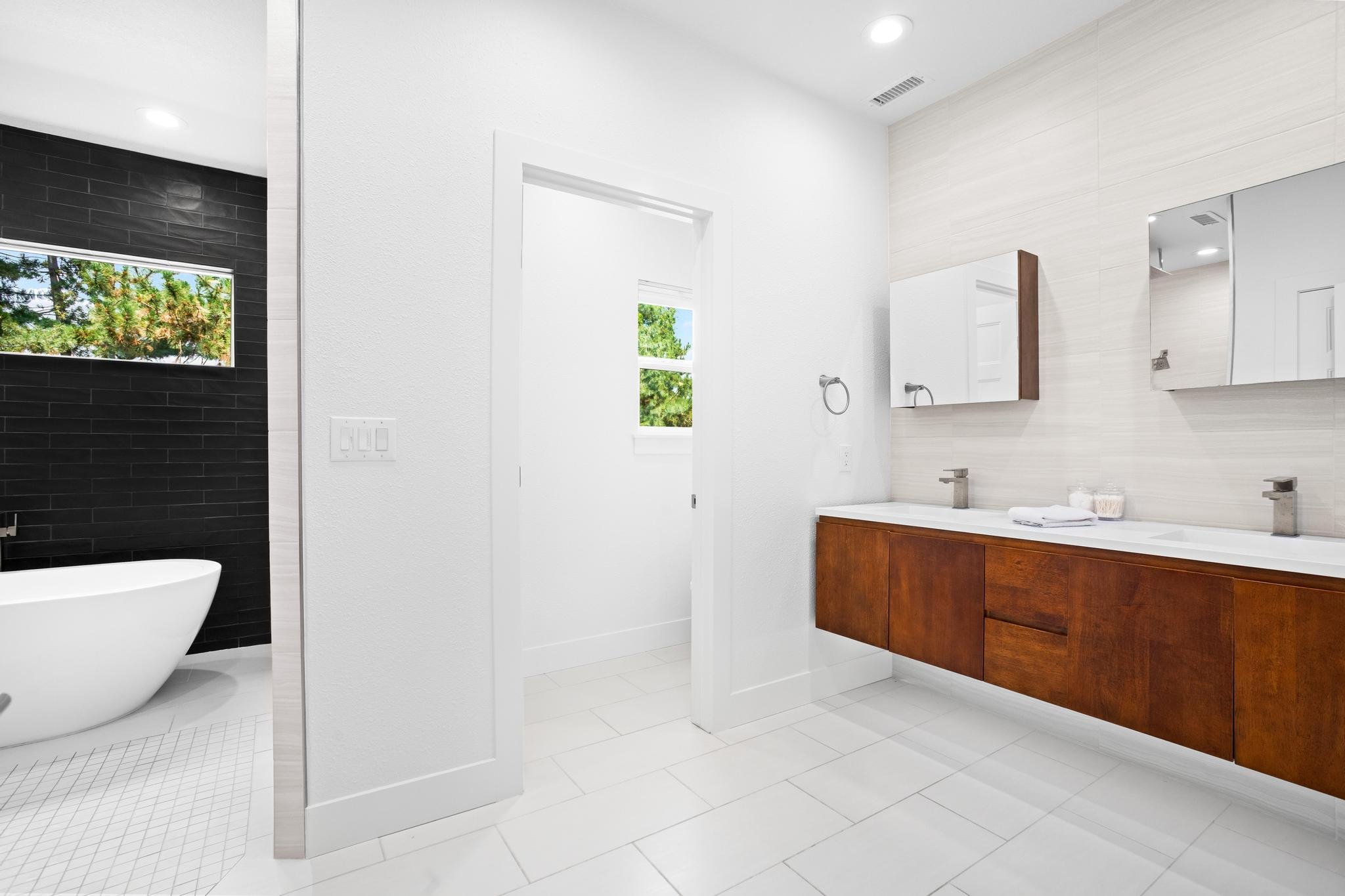 490 Balmoral044.jpg