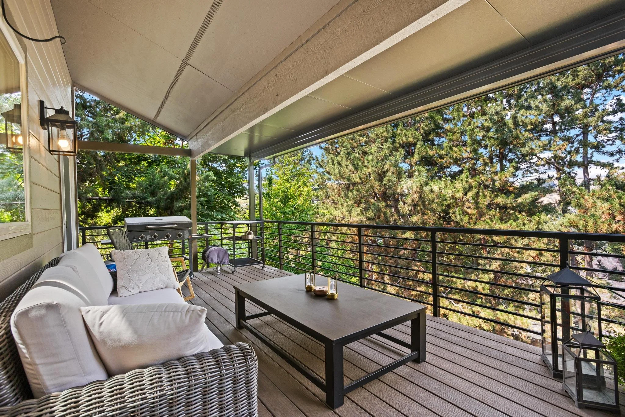 490 Balmoral027.jpg