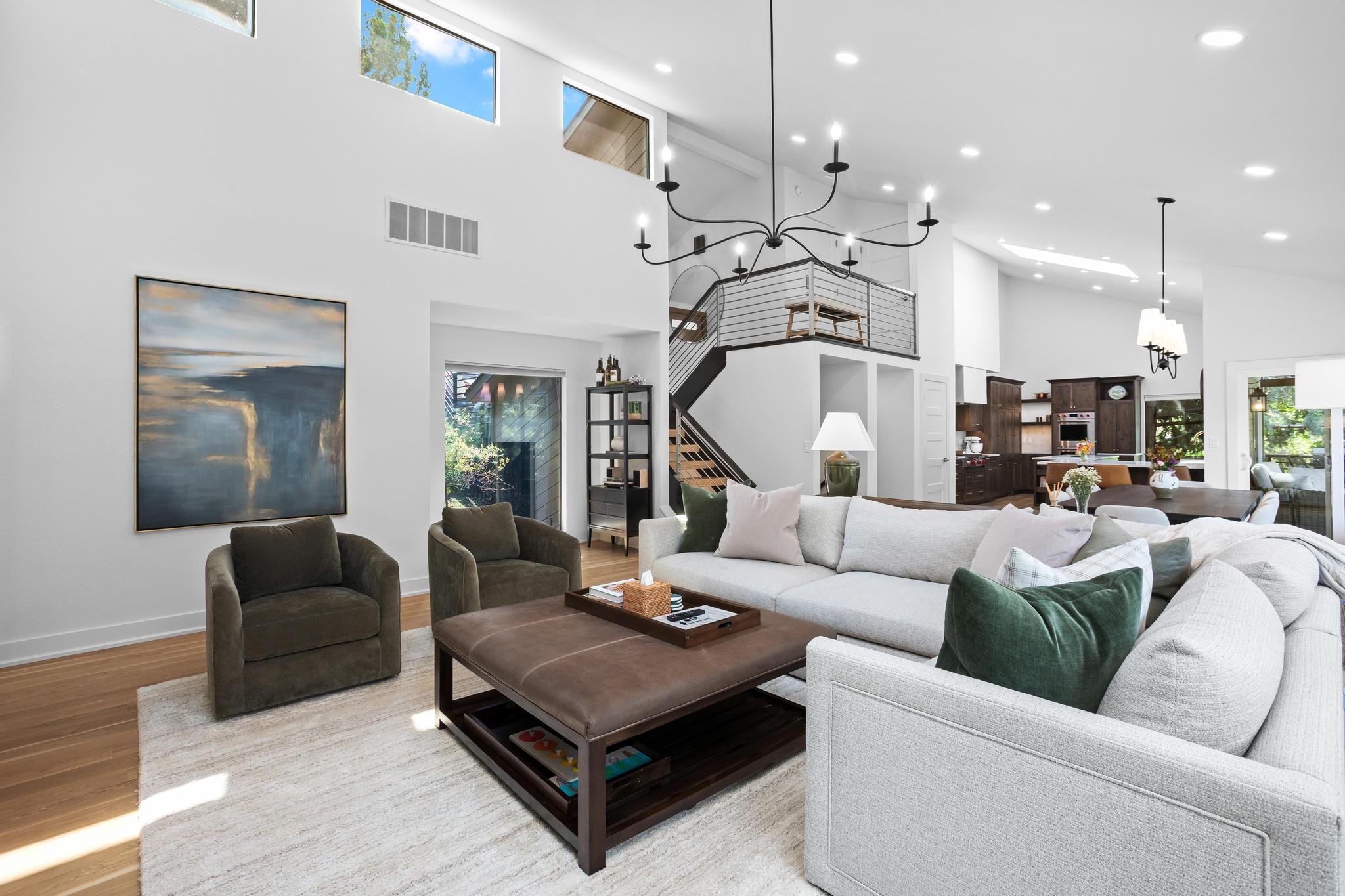 490 Balmoral011.jpg