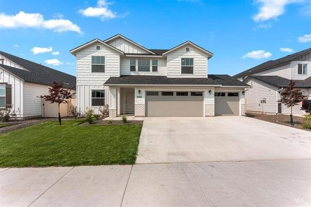 5705 S Memory Ave, Meridian - listed at $519,900