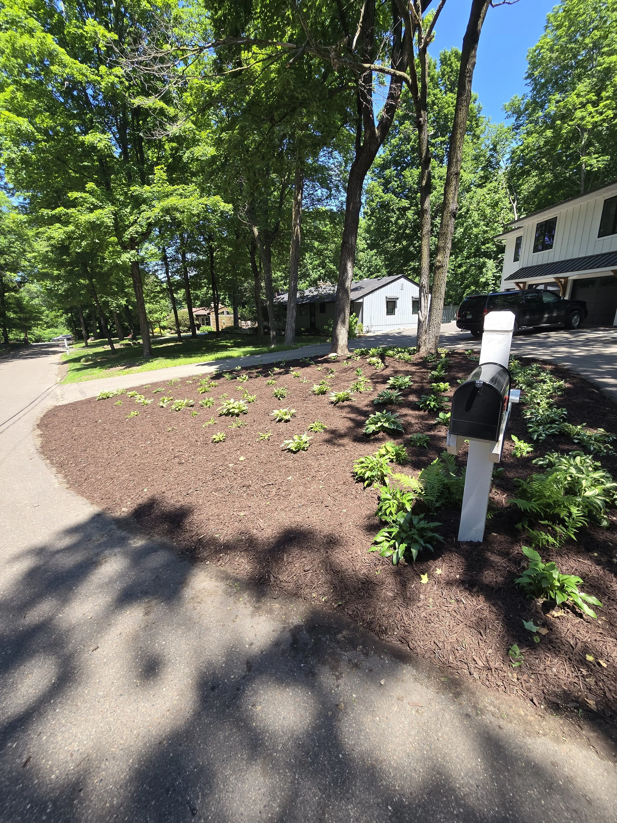 Mulch &amp; Rock 