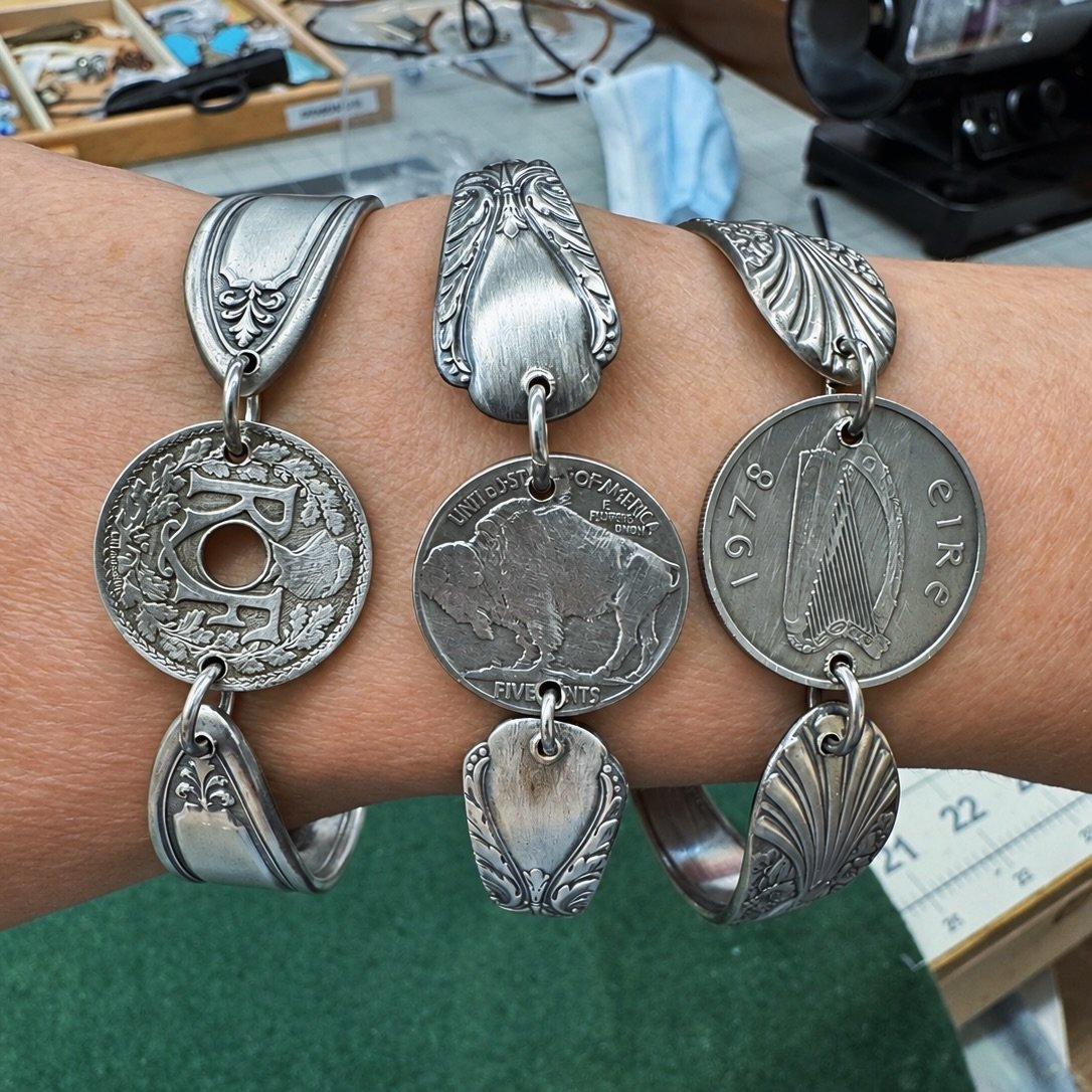 Three countries. Three coins. Three vintage silverware patterns. ❤️

I found myself spending almost as much time matching the right coin to the right flatware pattern as I did actually making the bracelets. But once each pairing clicked, the rest was