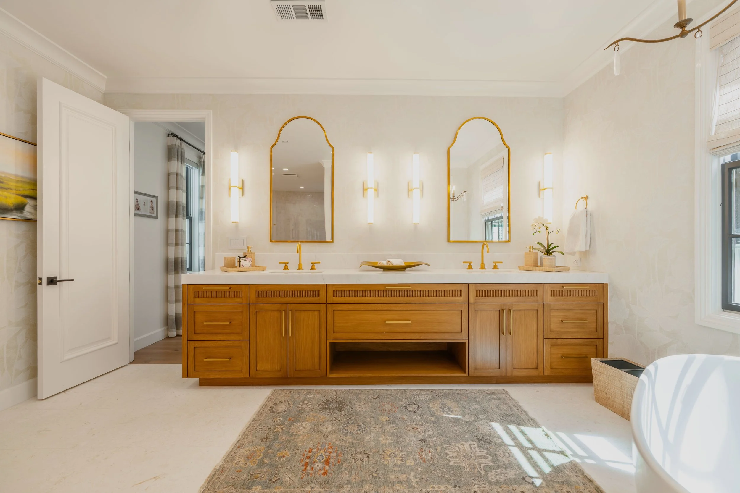 Mstr front bath elevation.jpeg